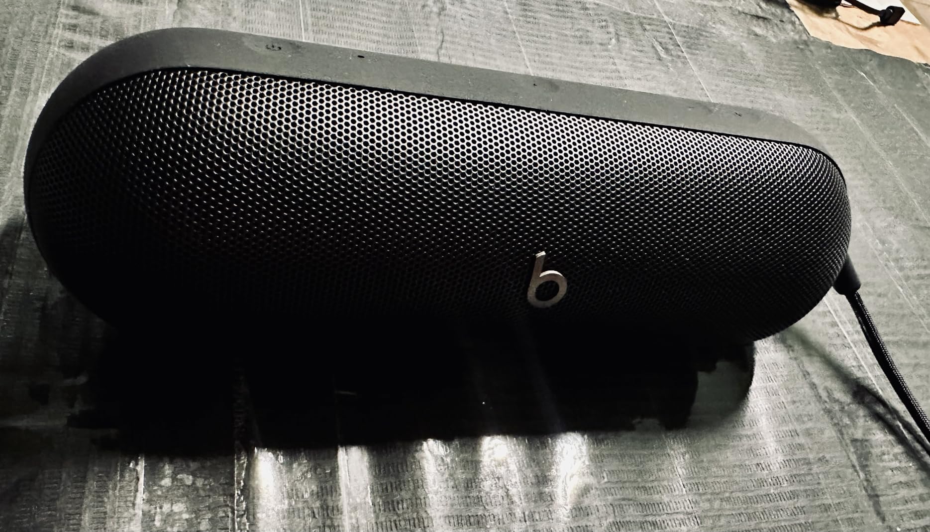 Beats Pill altoparlante bluetooth nero opaco IP67