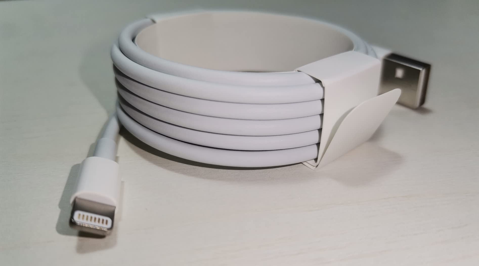 Apple Cavo Lightning USB 2m per iPhone iPad