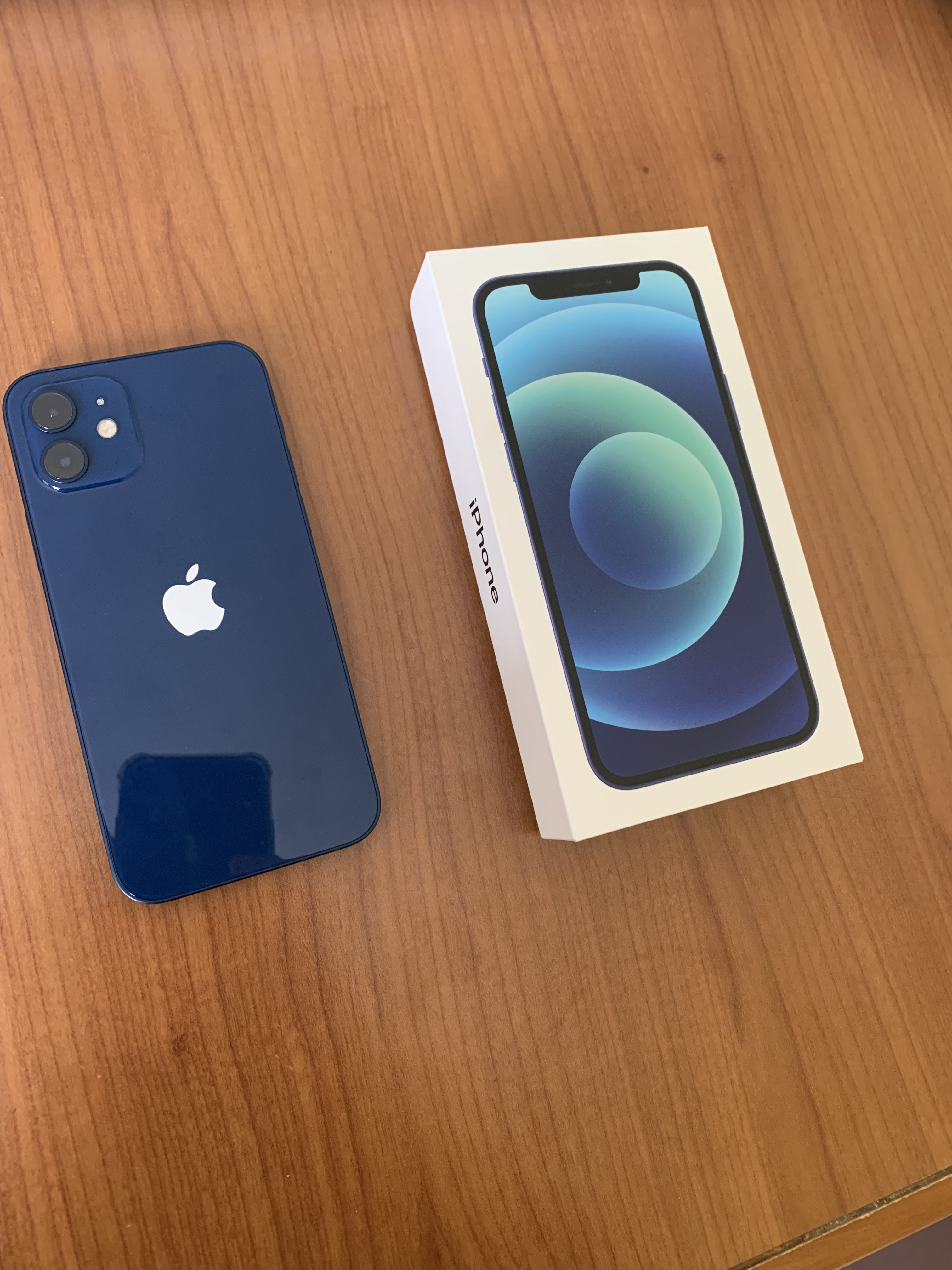 Apple iPhone 12 smartphone 64GB bianco 5G