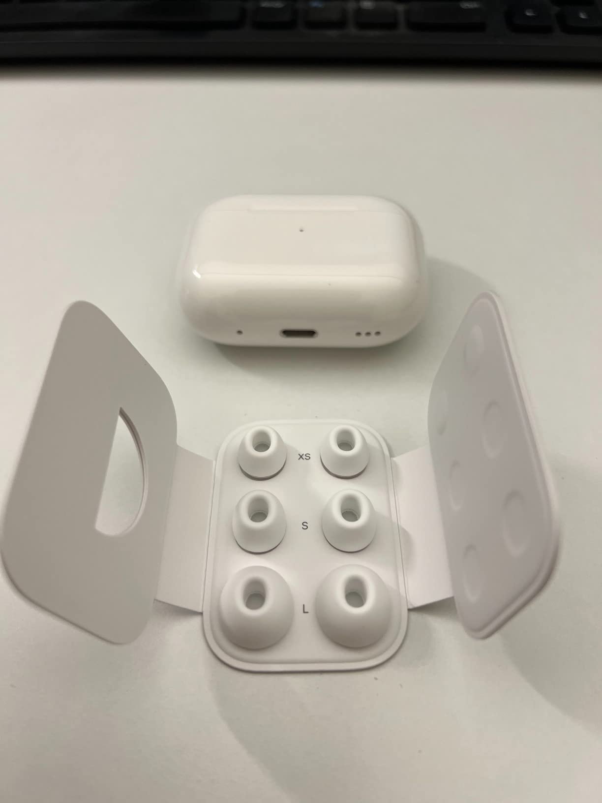 Apple AirPods Pro seconda generazione auricolari cancellazione rumore