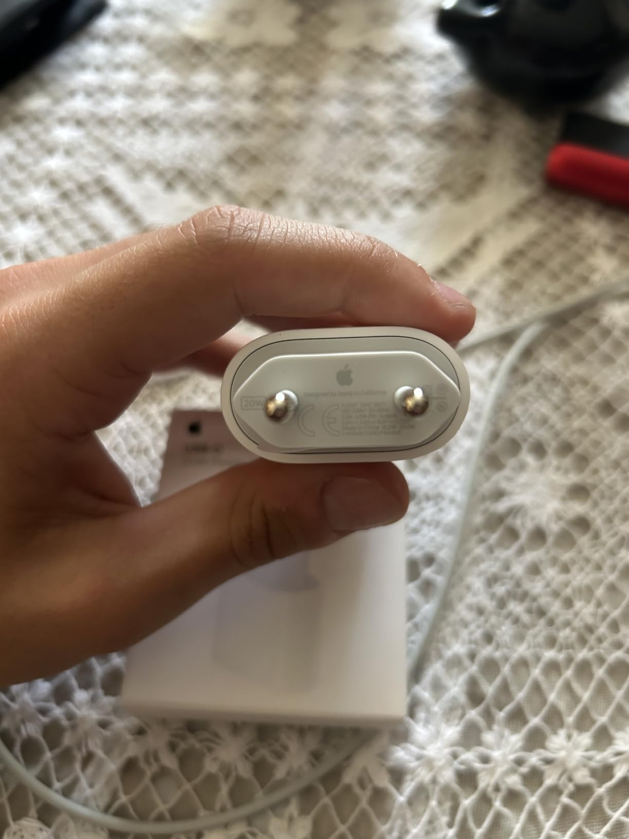 Apple USB-C 20W caricabatterie solo alimentatore