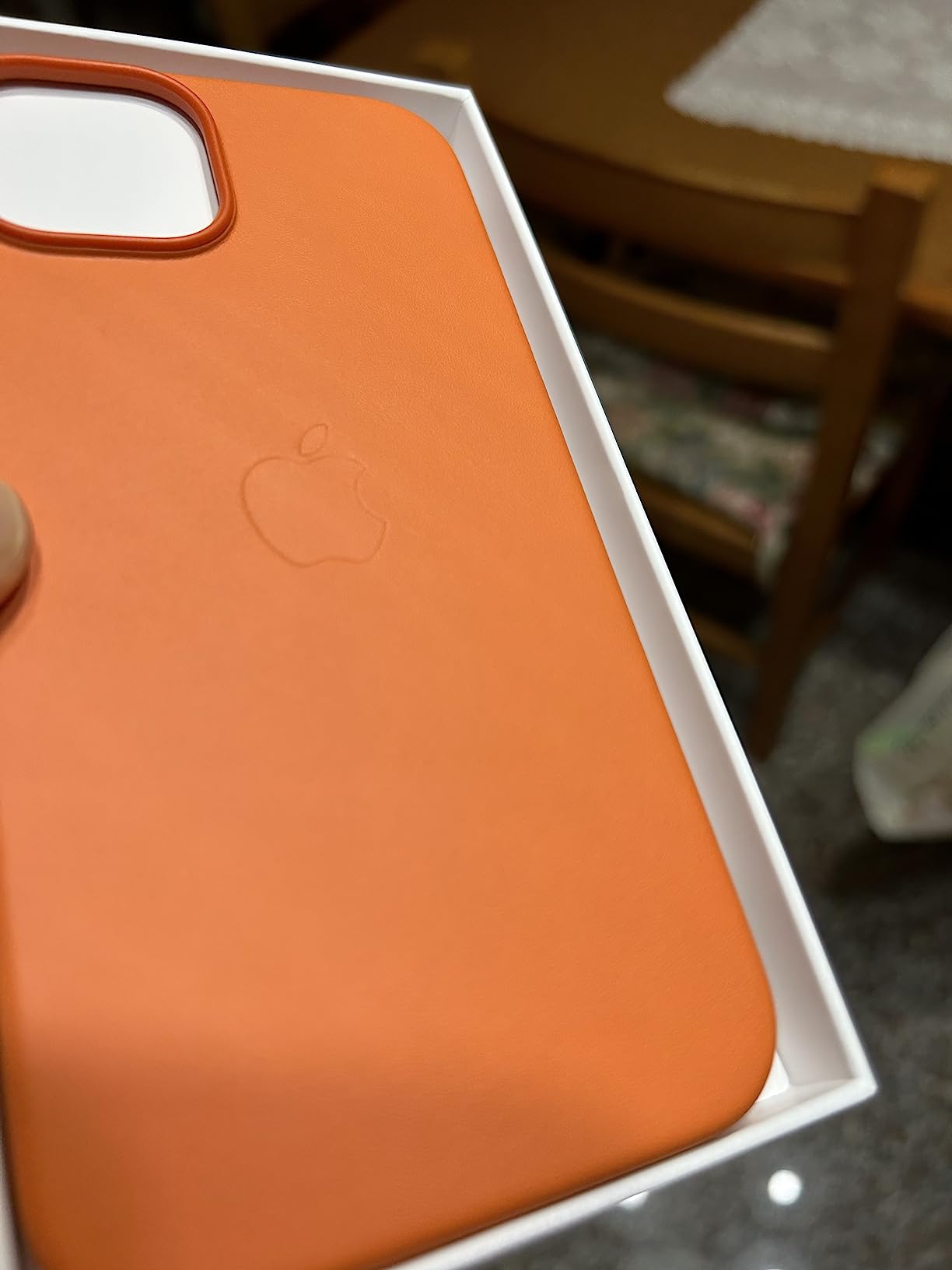 Apple Custodia MagSafe in Pelle iPhone 14 Arancione