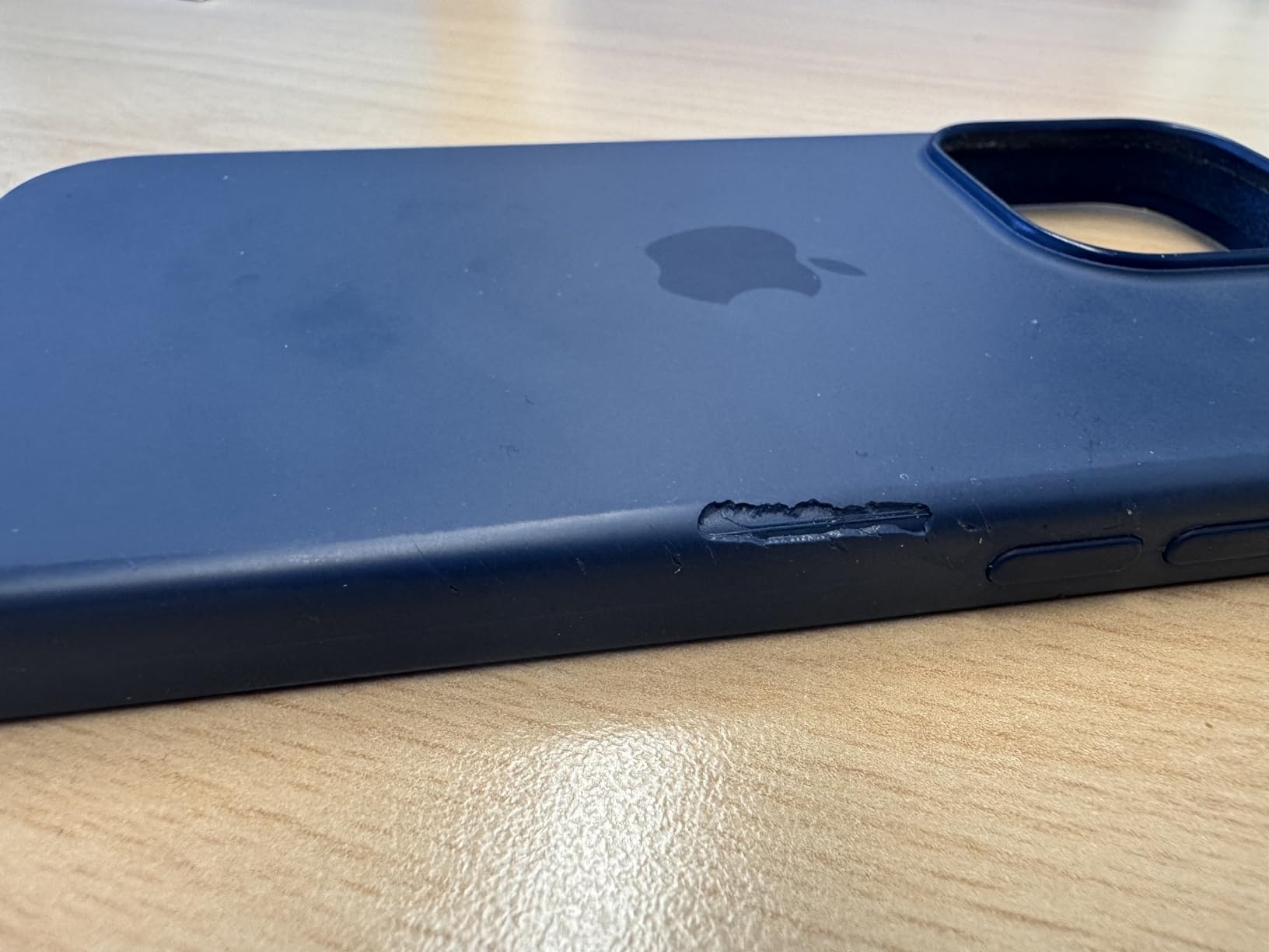Apple iPhone 15 Pro custodia MagSafe trasparente anti-ingiallimento