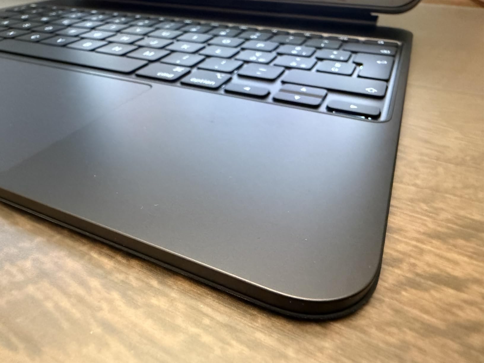Apple Magic Keyboard iPad Pro 13 M4 tastiera italiano bianco trackpad