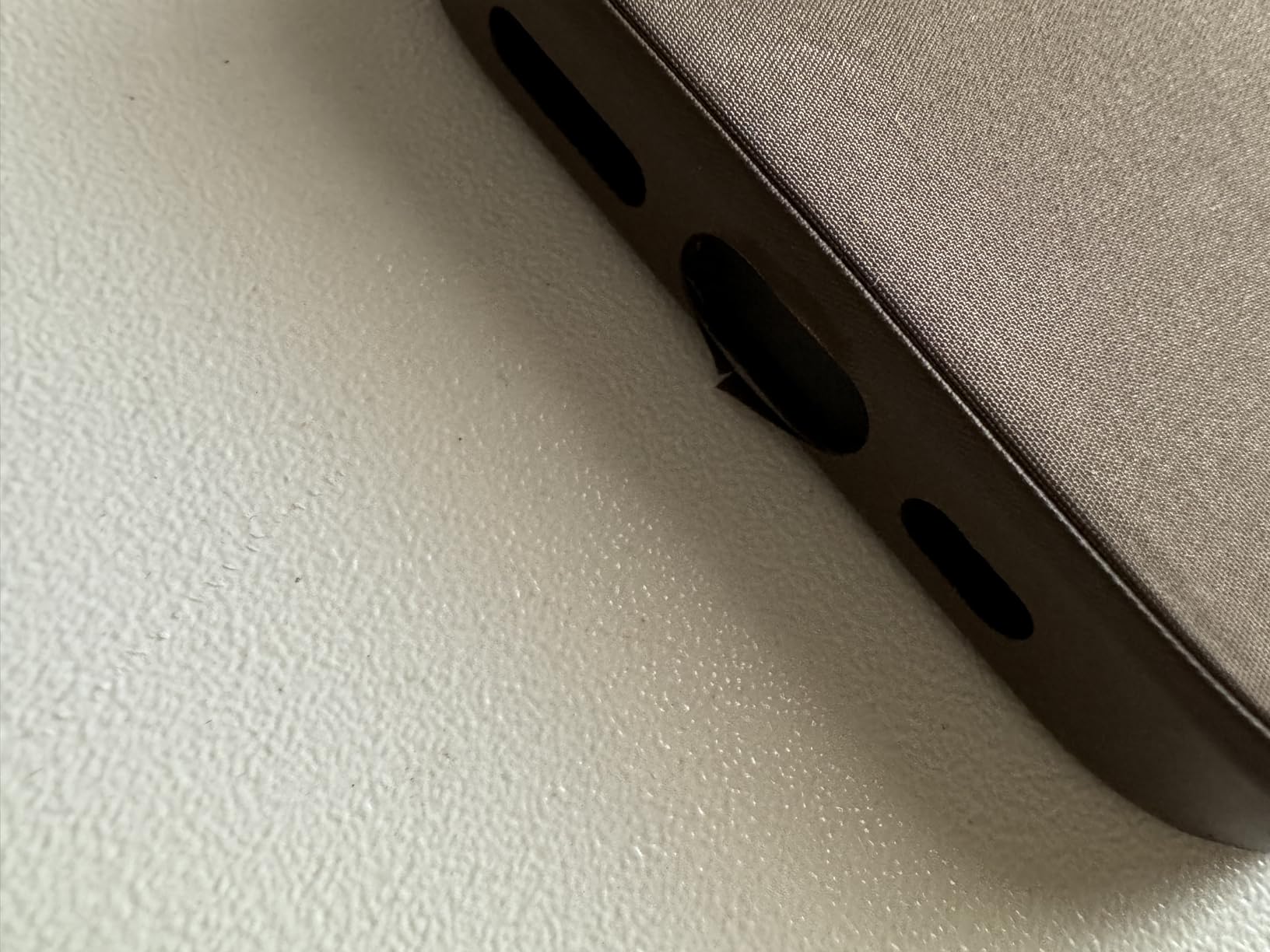 Apple Custodia FineWoven iPhone 15 Pro MagSafe Nero Microtwill