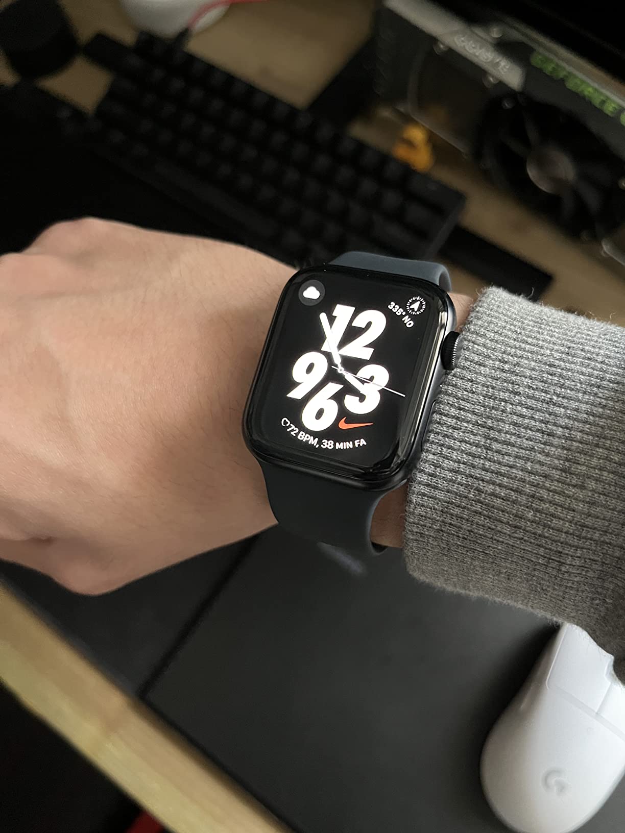 Apple Watch SE 2ª gen GPS 44mm smartwatch mezzanotte