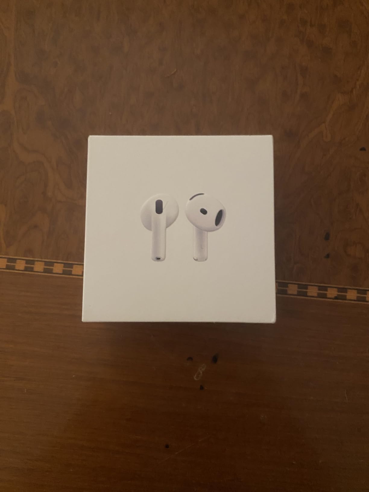 Apple AirPods 4 auricolari wireless senza cancellazione rumore USB-C