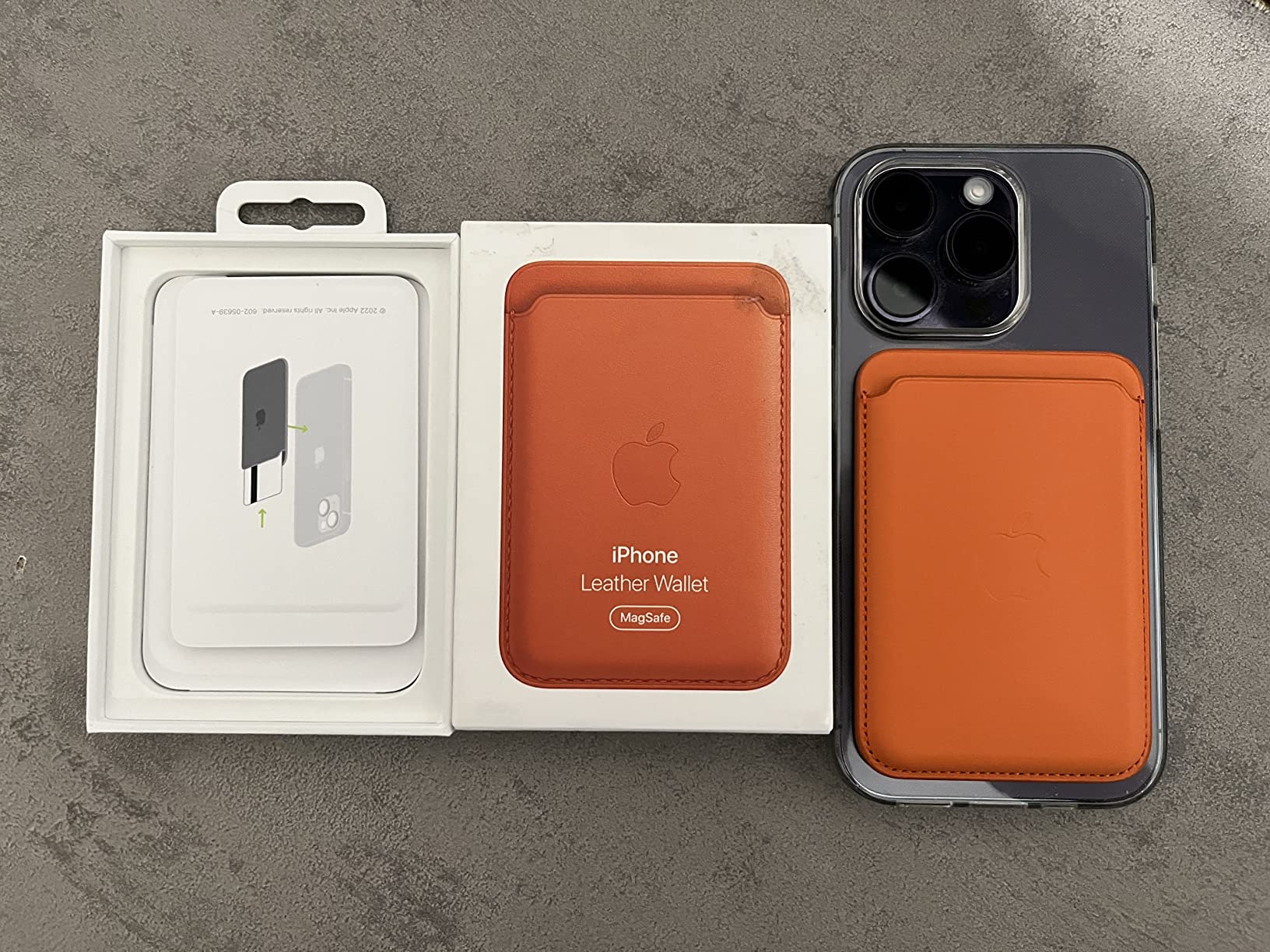 Apple Portafoglio MagSafe in Pelle iPhone Verde Foresta