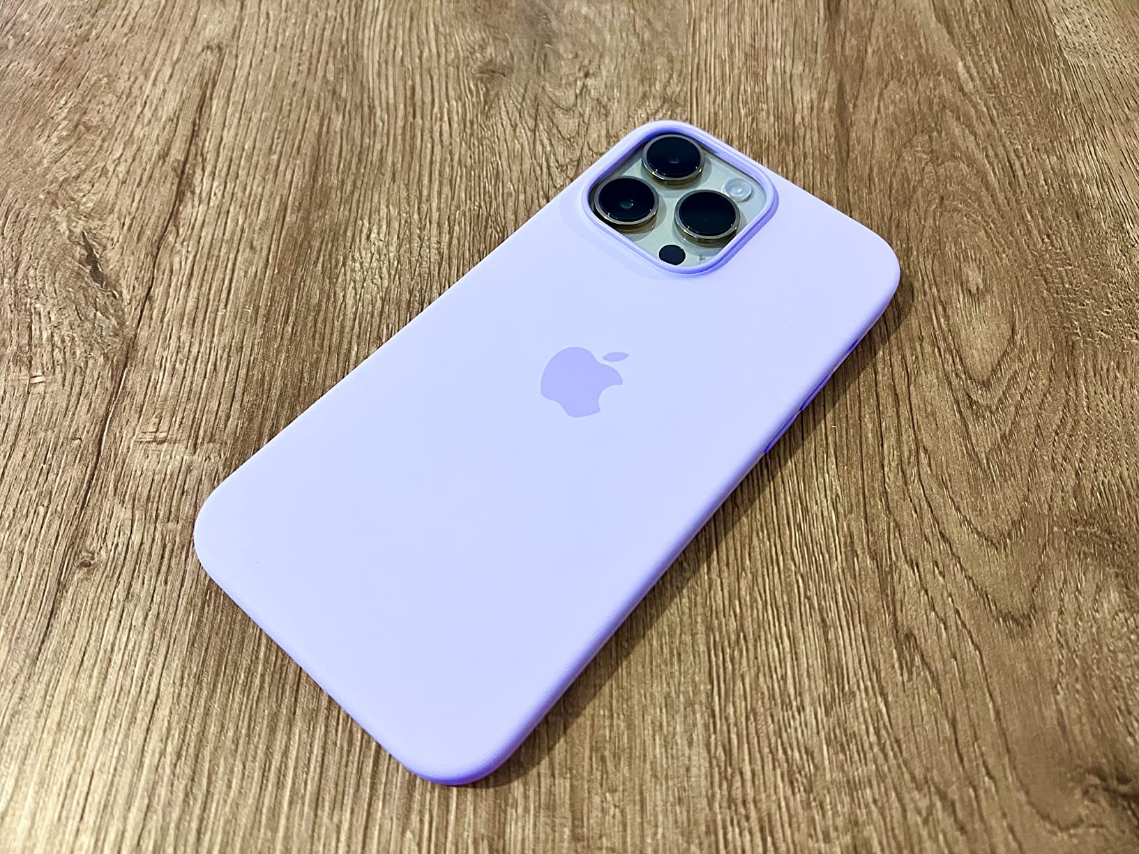 Apple iPhone 14 Pro Max custodia silicone MagSafe aurora