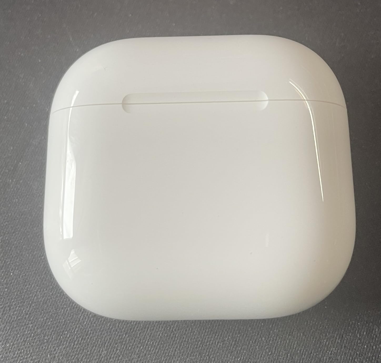 Apple AirPods 5 auricolari wireless con custodia wireless