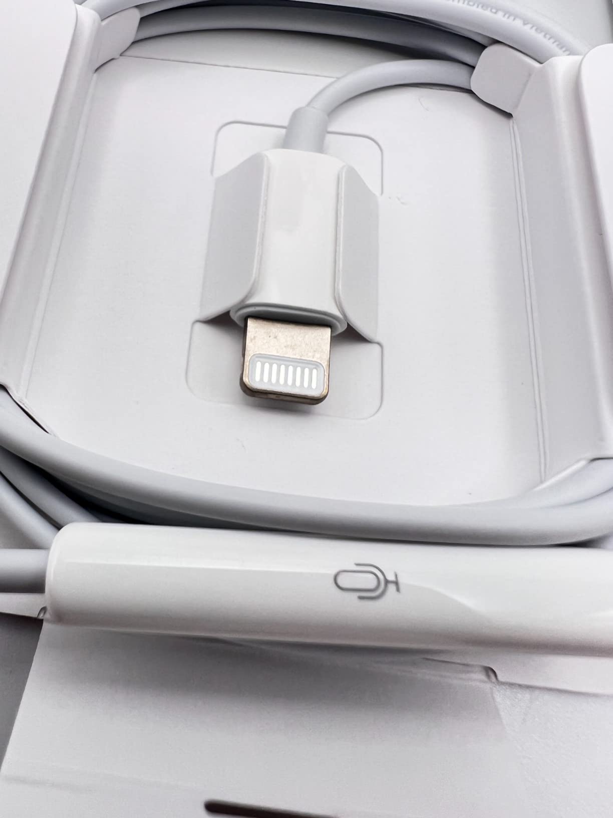 Apple EarPods Auricolari Lightning con Telecomando