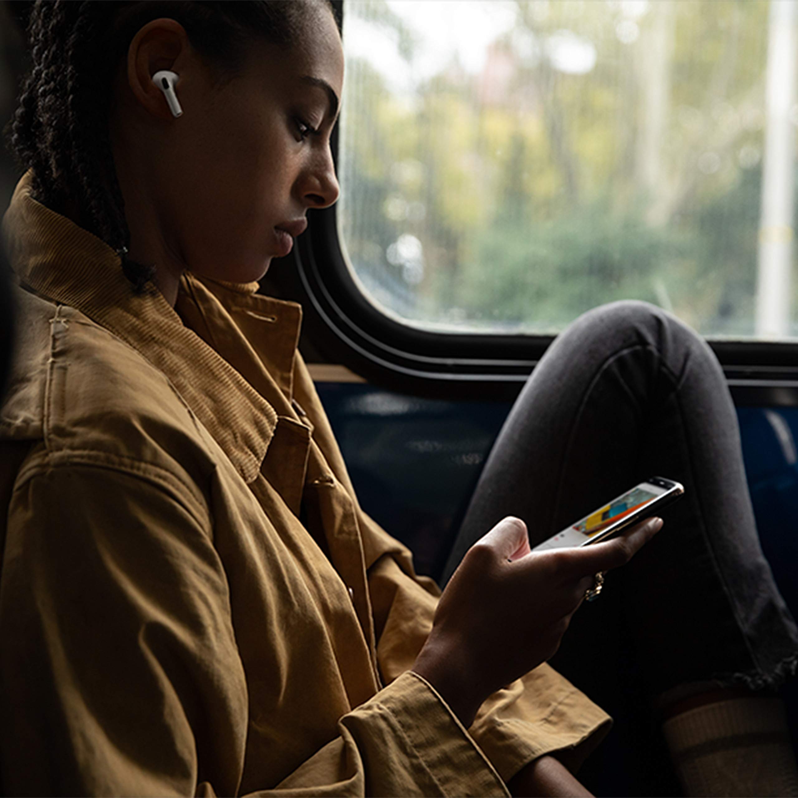 Apple AirPods Pro auricolari wireless bianchi cancellazione rumore