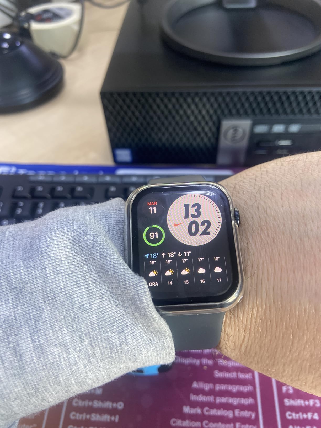Apple Watch SE 2 gen GPS 44 mm smartwatch Mezzanotte M/L battito