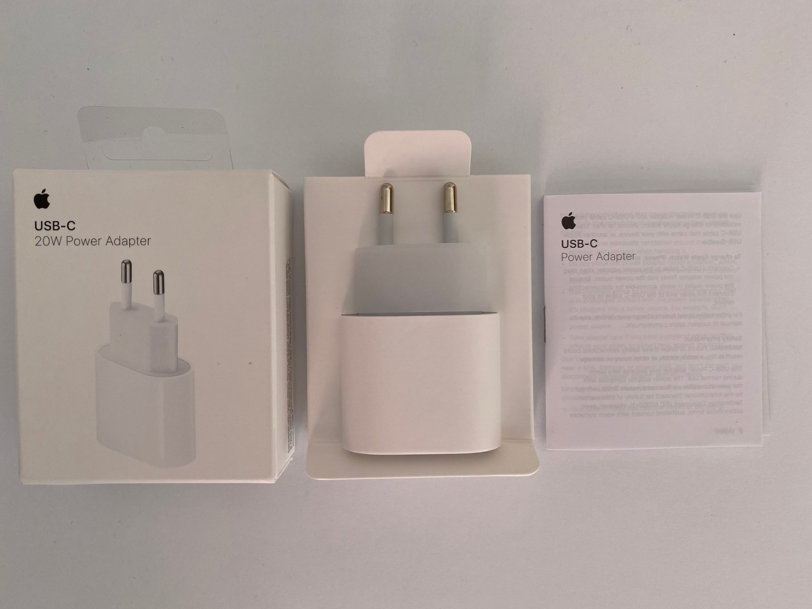 Apple alimentatore USB-C 20W caricabatterie ricarica veloce