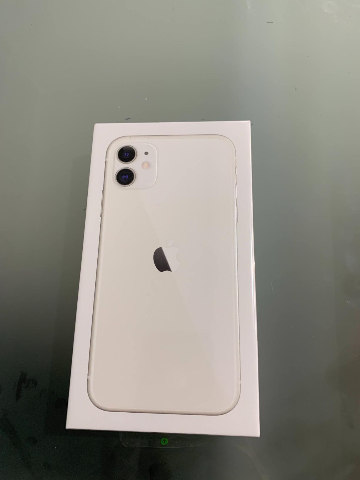 Apple iPhone 11 128GB smartphone bianco 6,1 pollici