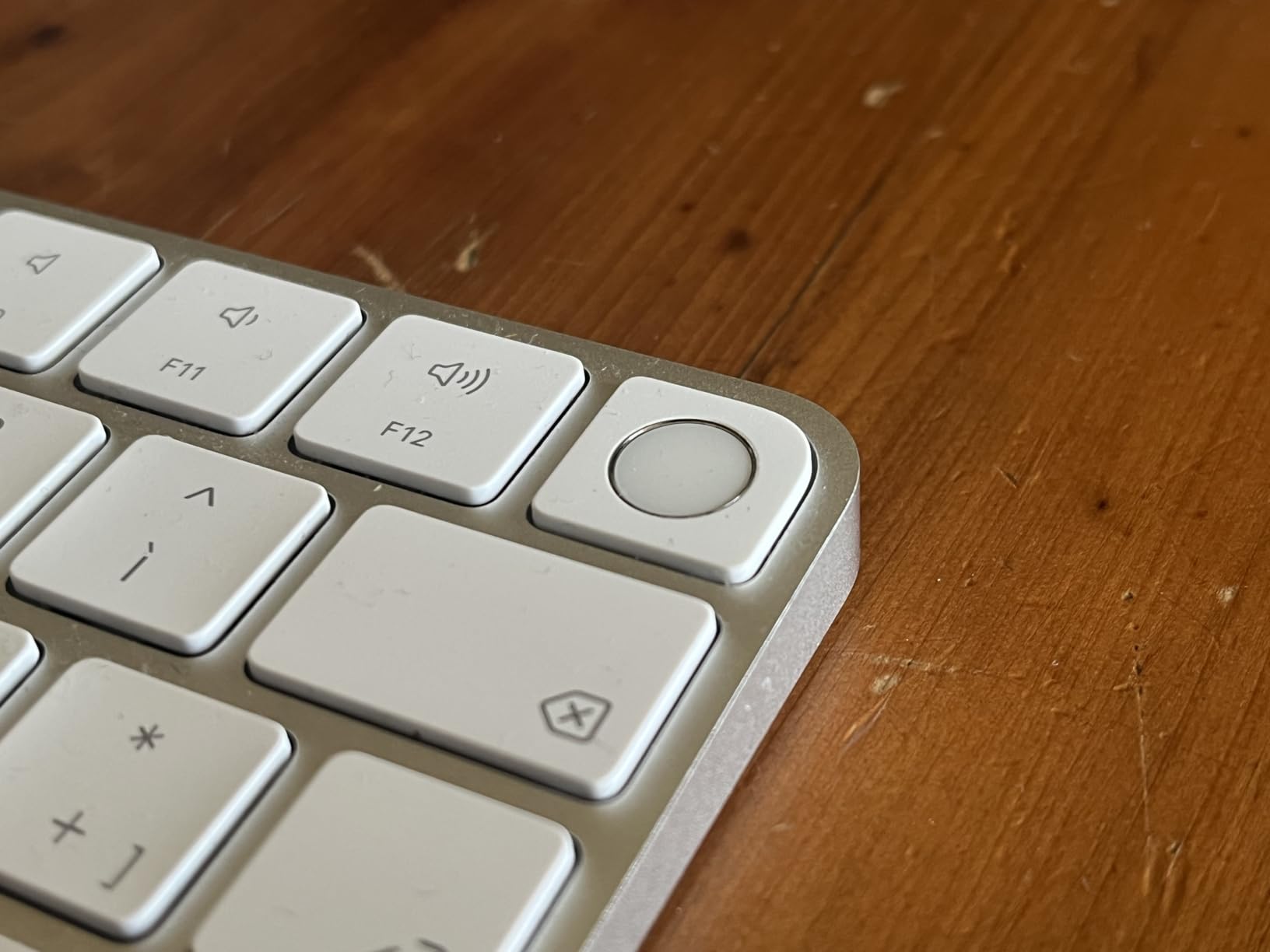 Apple Magic Keyboard Touch ID tastiera italiano USB-C