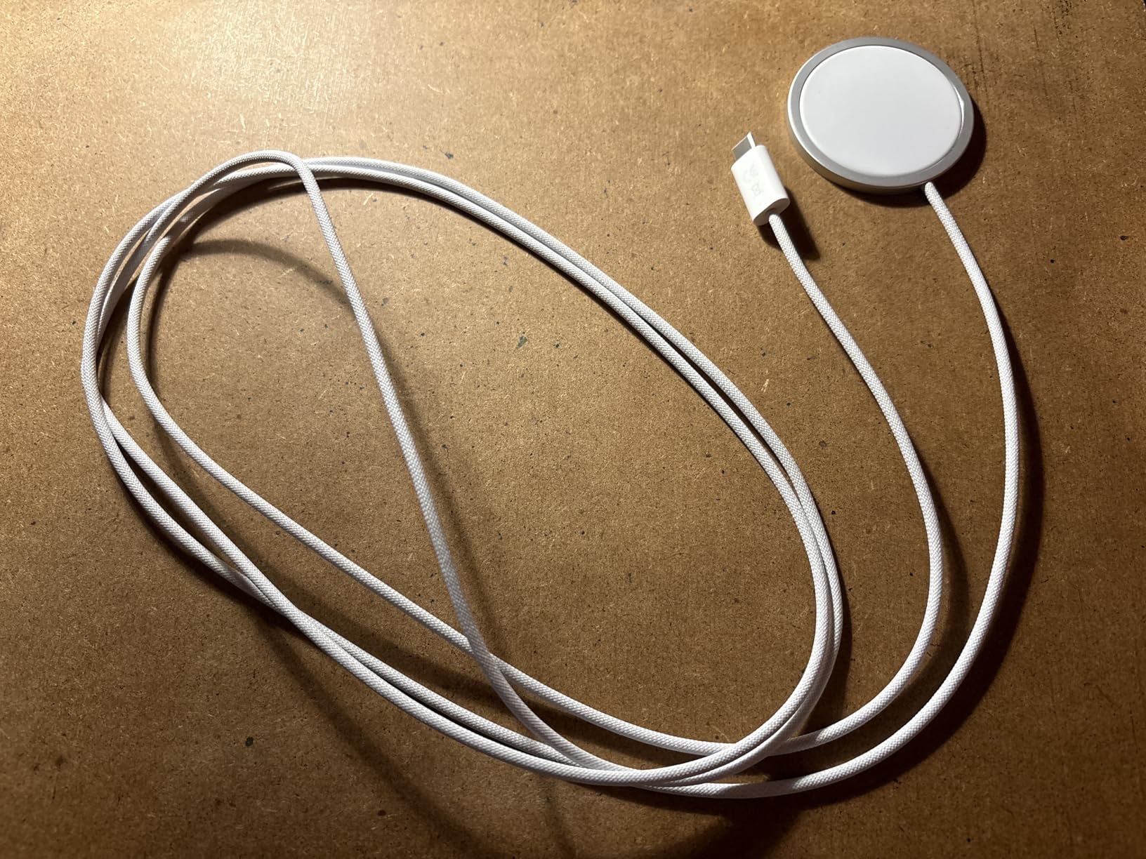 Apple Alimentatore MagSafe 1 m Ricarica Wireless 25W