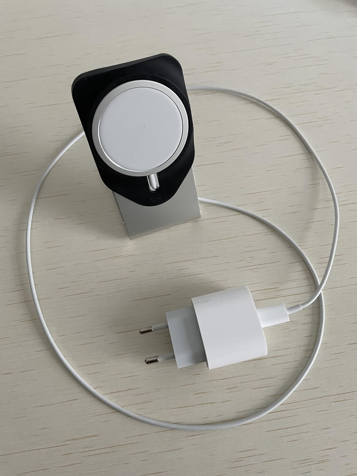 Apple MagSafe alimentatore wireless 15W 1m