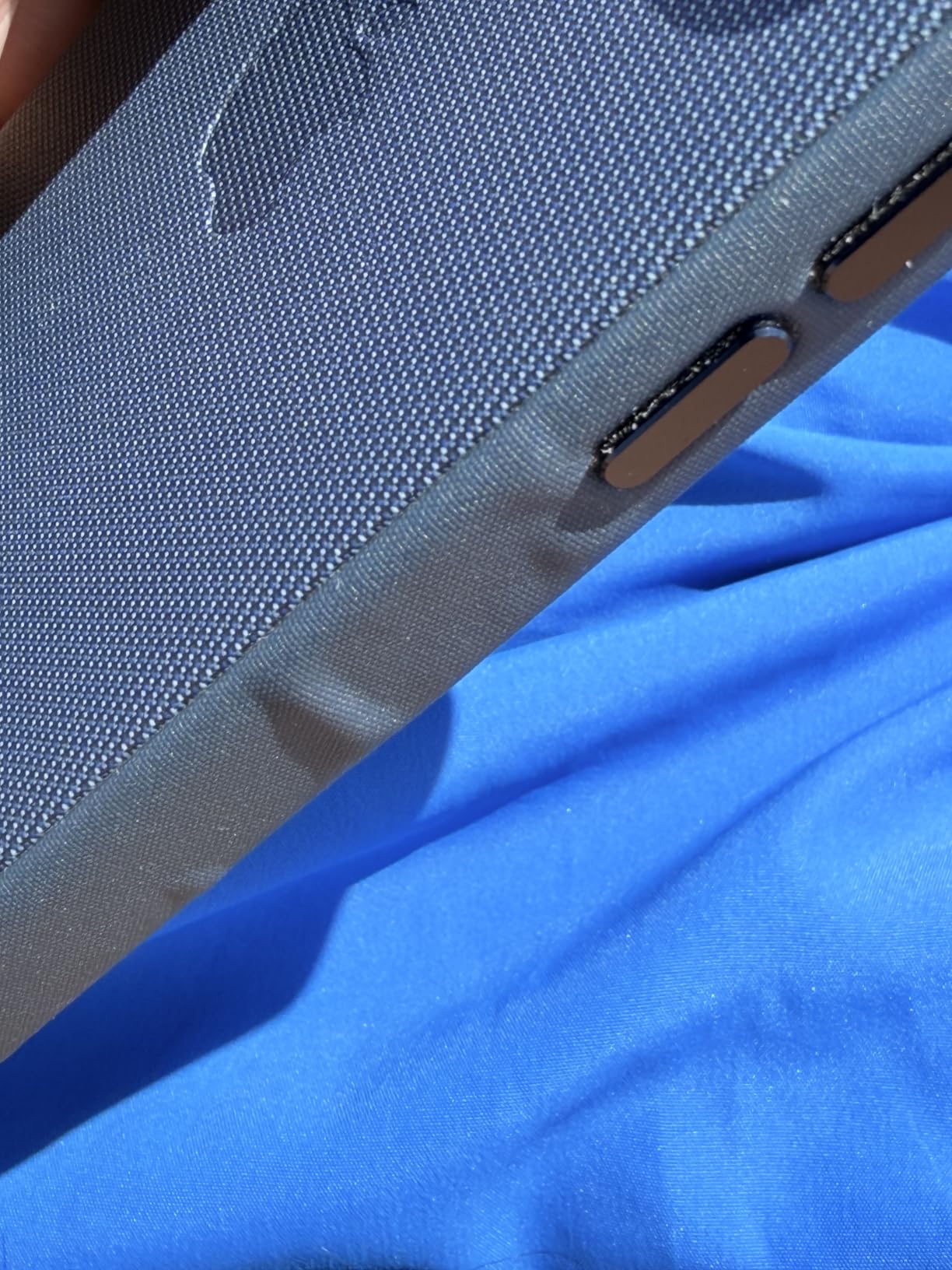 Apple TechWoven iPhone 17 Pro custodia MagSafe Terra di Siena