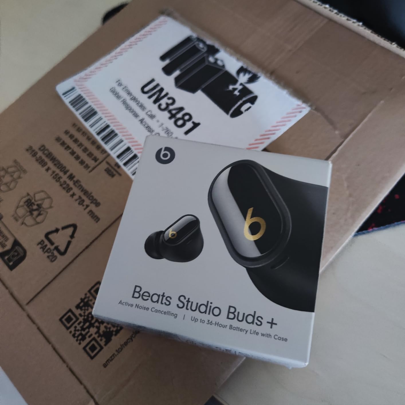 Beats Studio Buds+ auricolari wireless nero e oro ANC