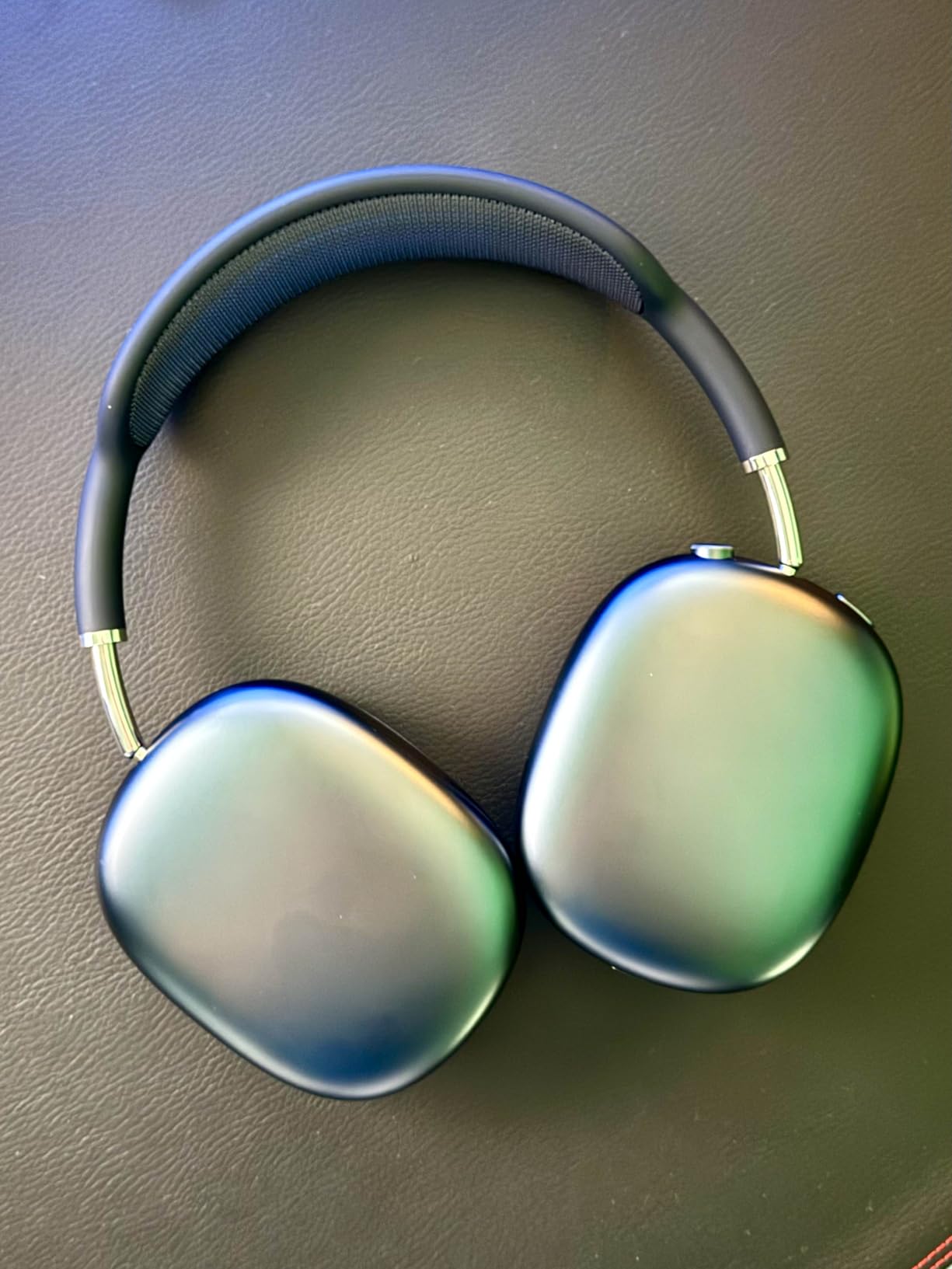 Apple AirPods Max cuffie over-ear arancione cancellazione rumore