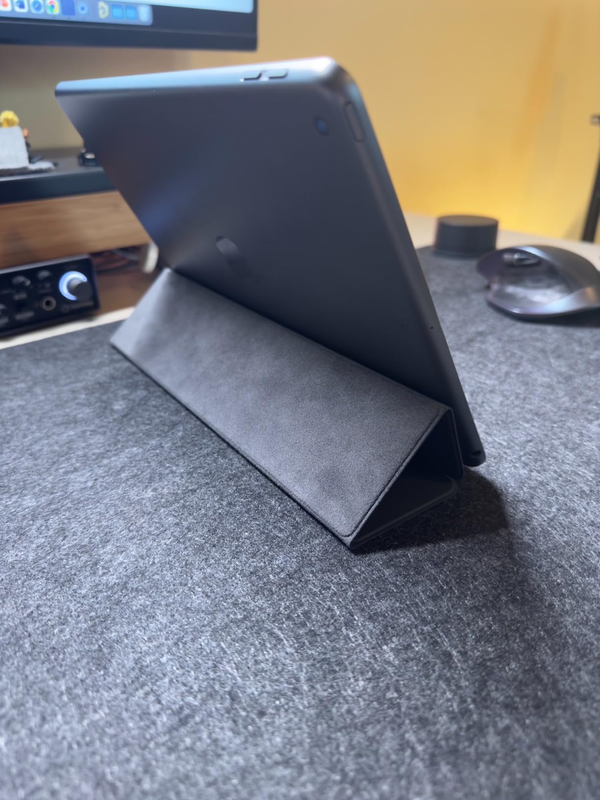 Apple Smart Cover iPad 7 gen custodia nero