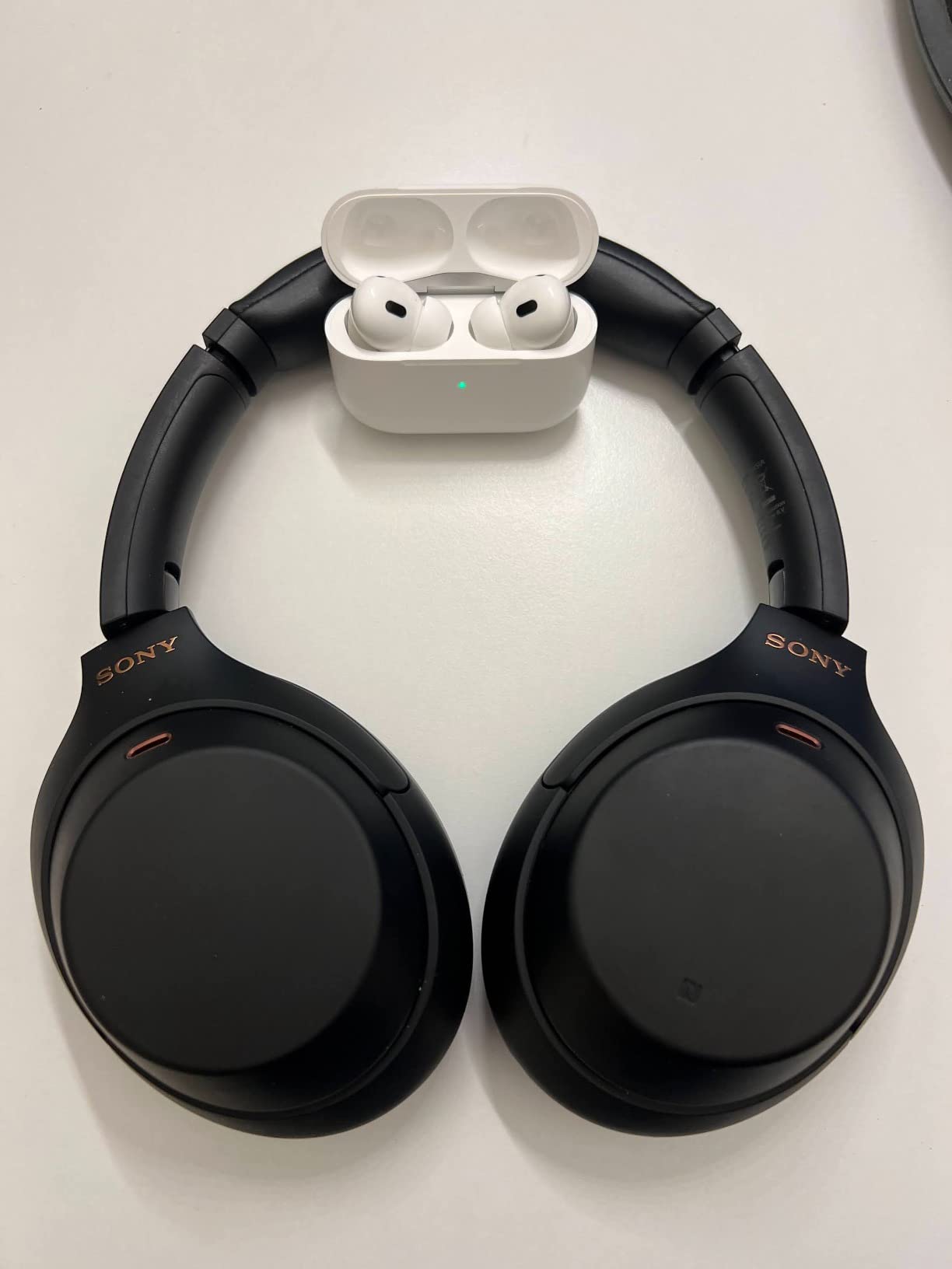 Apple AirPods Pro seconda generazione auricolari cancellazione rumore