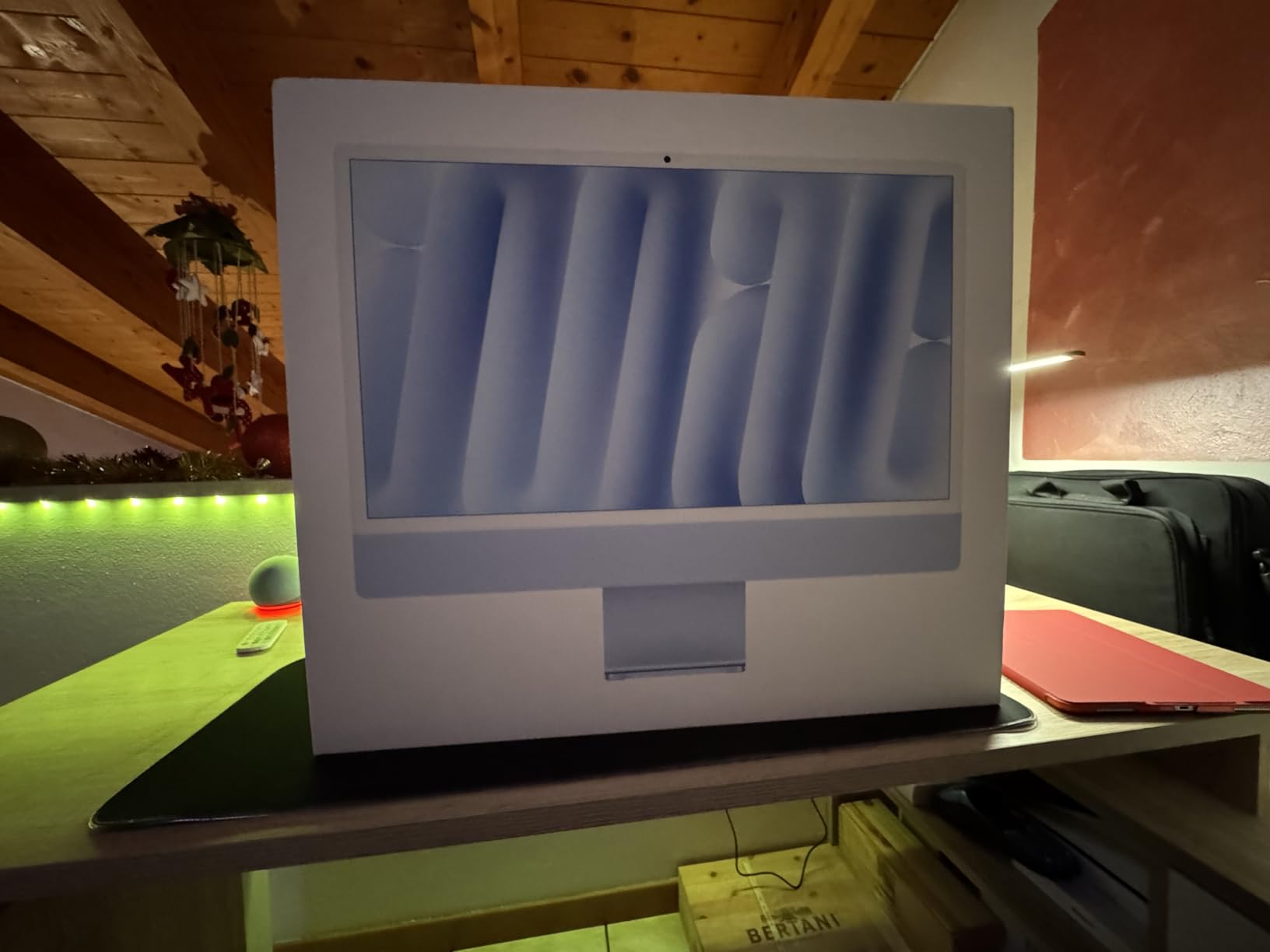 Apple iMac M4 computer 24" 16GB 256GB azzurro