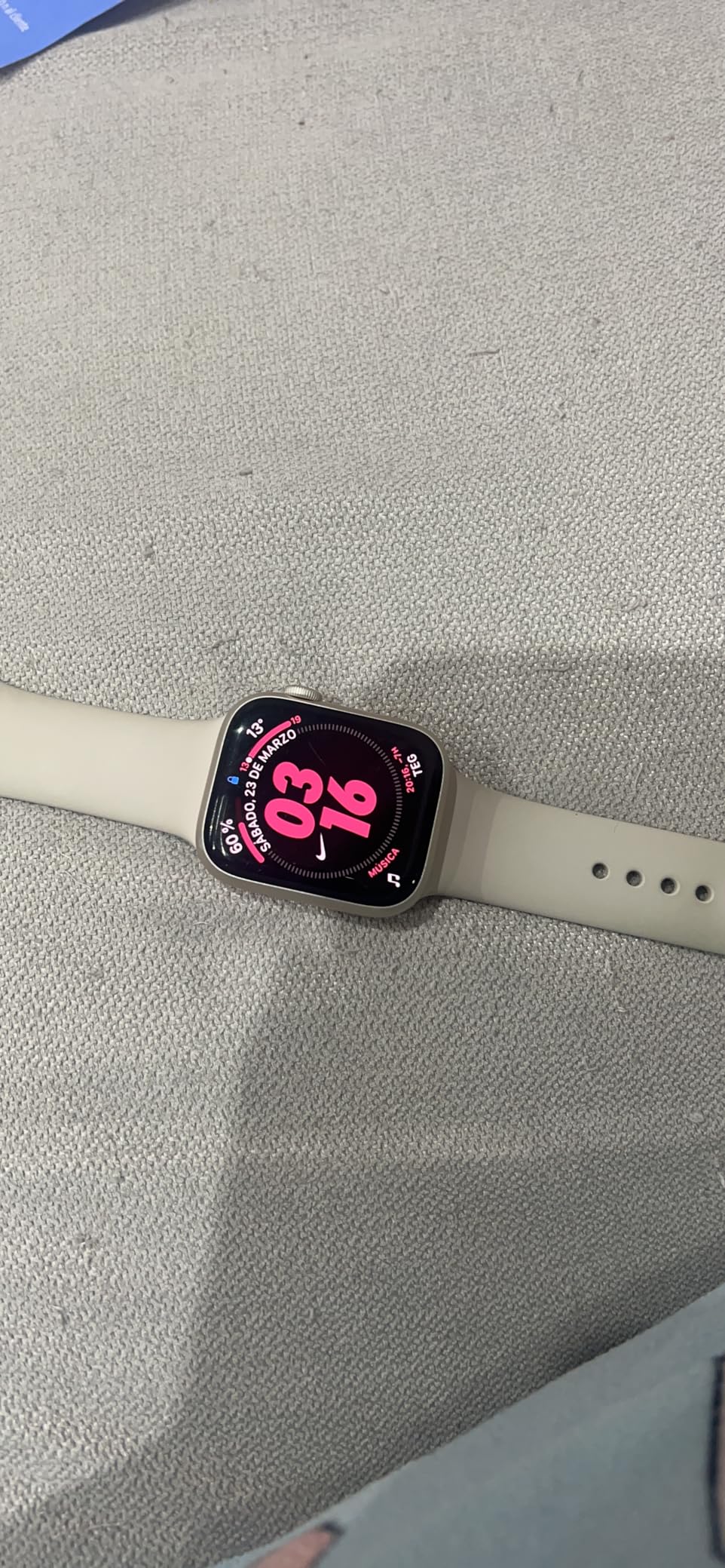 Apple Watch Series 8 41mm GPS Cellular smartwatch galassia battito