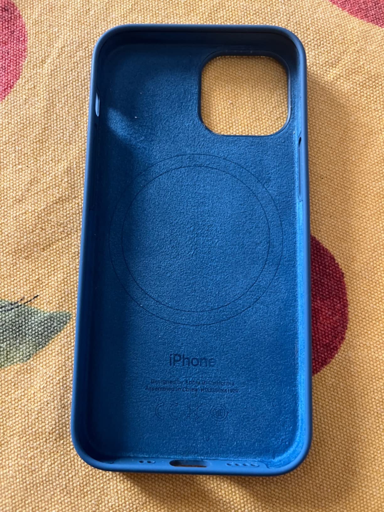 Apple Custodia MagSafe Silicone iPhone 13 mini Gialla