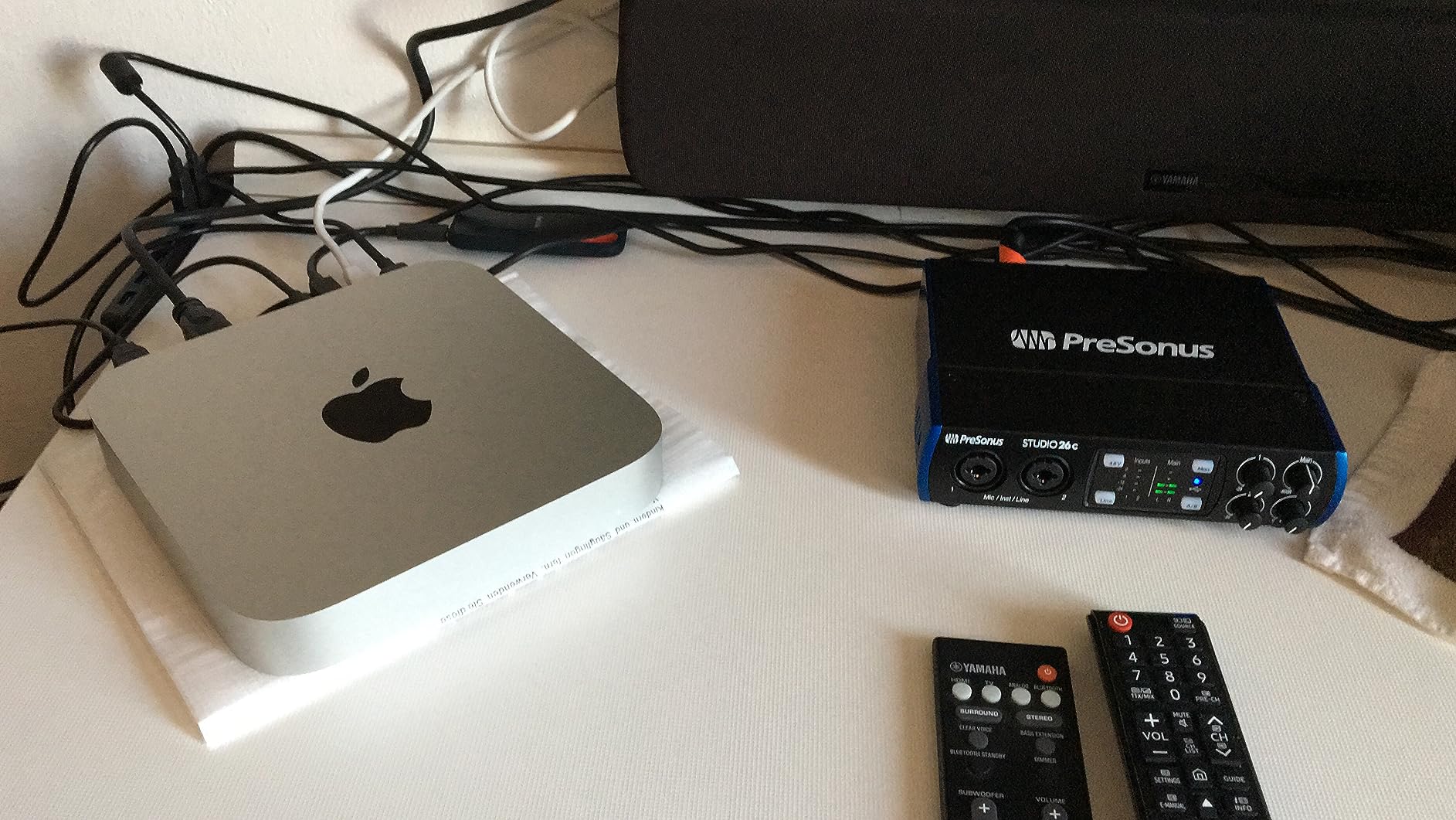 Apple Mac mini M2 Pro computer desktop 16GB 512GB Gigabit Ethernet
