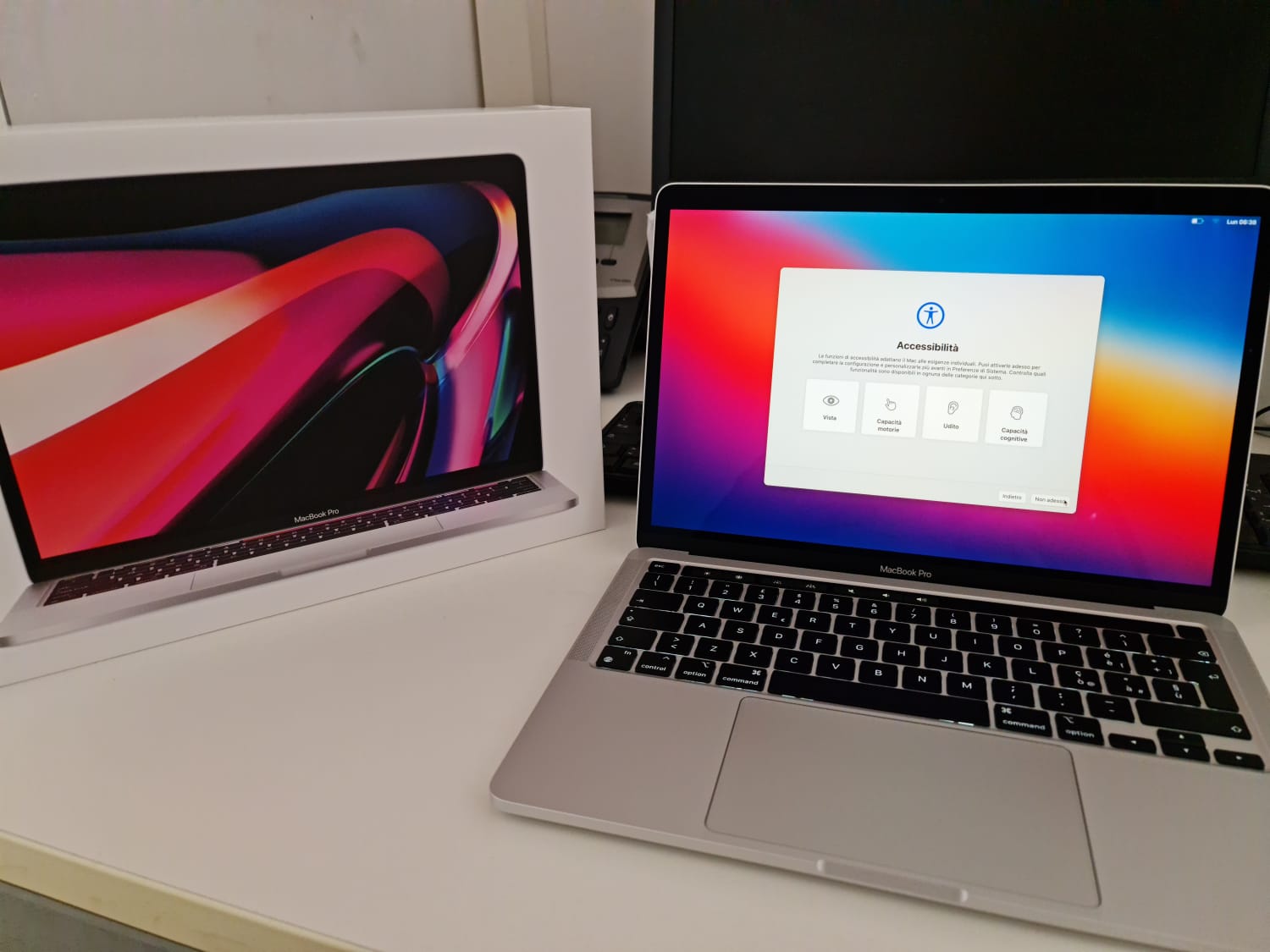Apple MacBook Pro 13 M1 2020 notebook 8GB 256GB grigio siderale