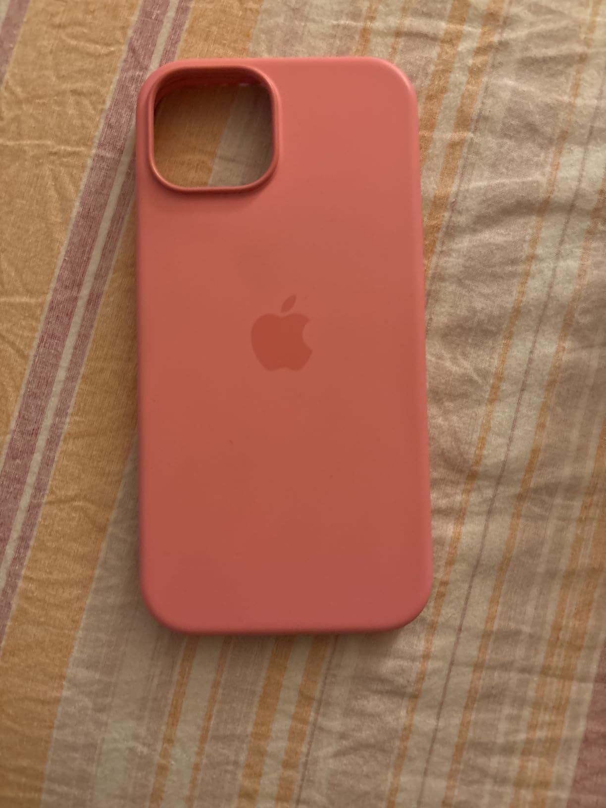 Apple iPhone 15 custodia MagSafe silicone rosa antigraffio