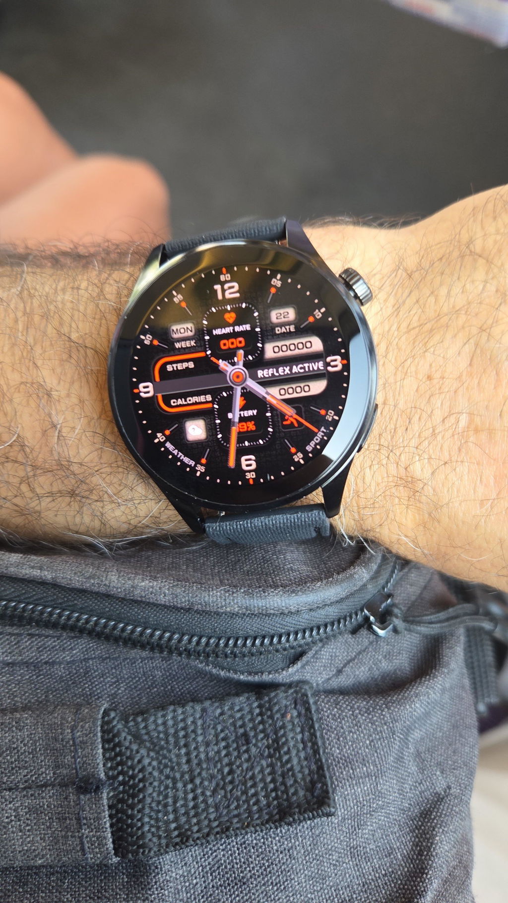 Reflex Active Venture R 400 Pro smartwatch GPS AMOLED silicone