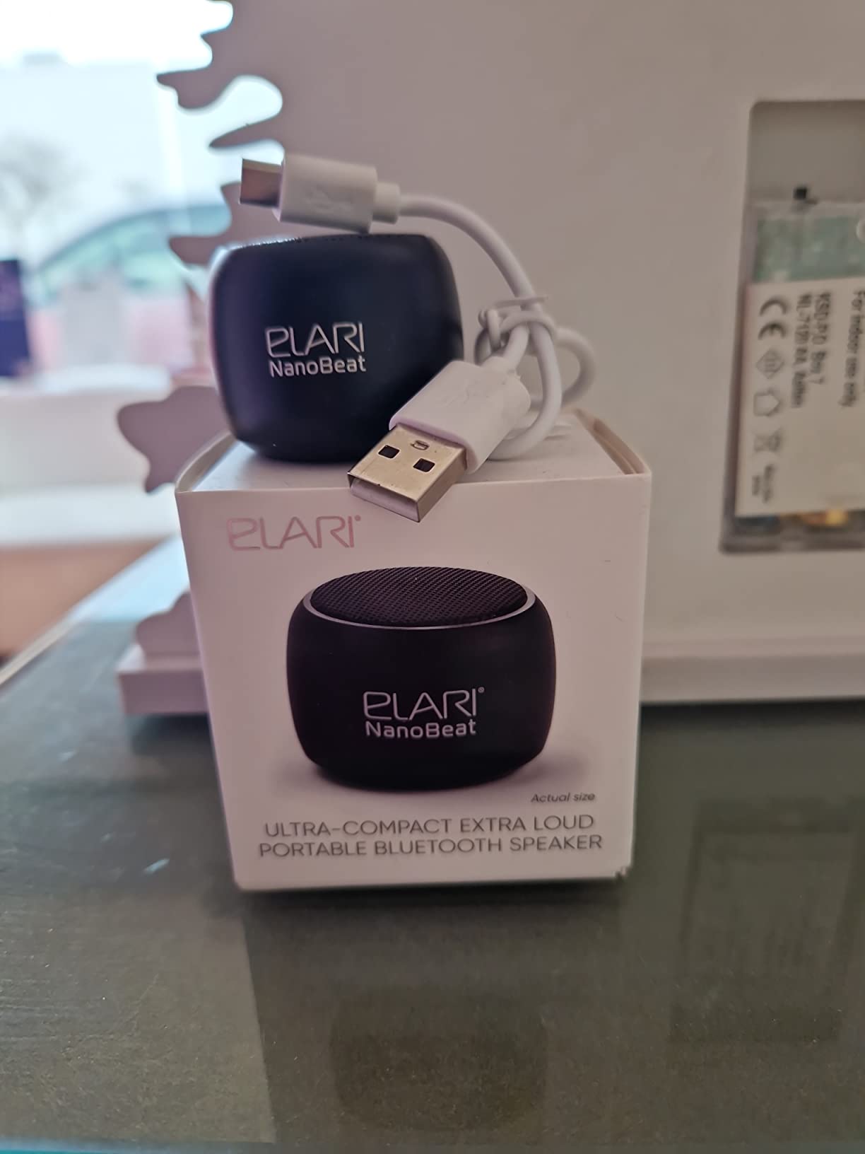 Elari NanoBeat altoparlante bluetooth nero con microfono stereo