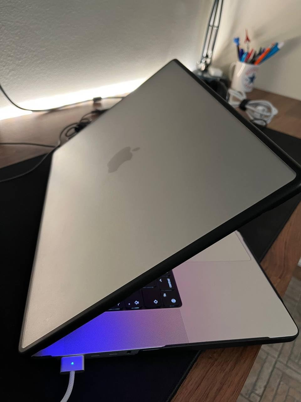 Apple MacBook Pro 16 M1 Pro laptop 16GB 1TB Argento