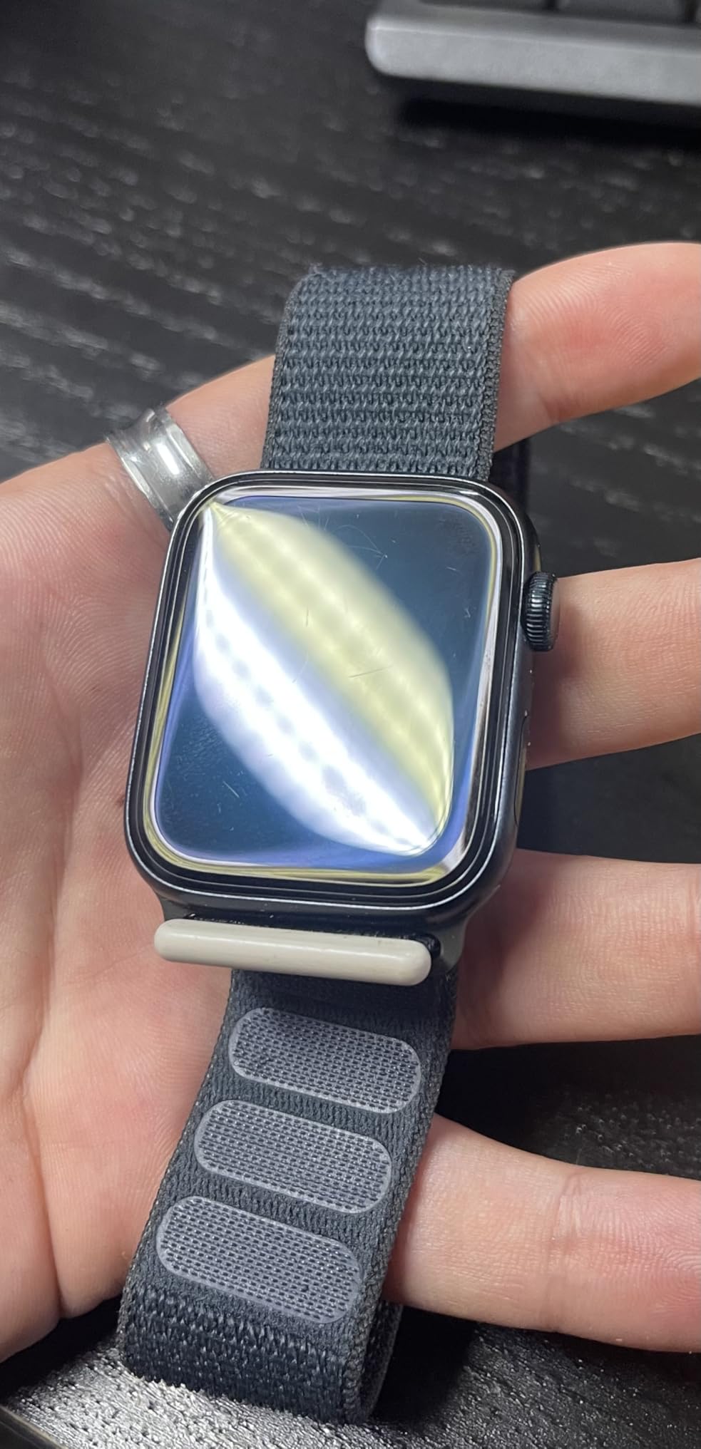 Apple Watch SE 2 Gen 2023 GPS 44 mm Smartwatch Mezzanotte Sport Loop