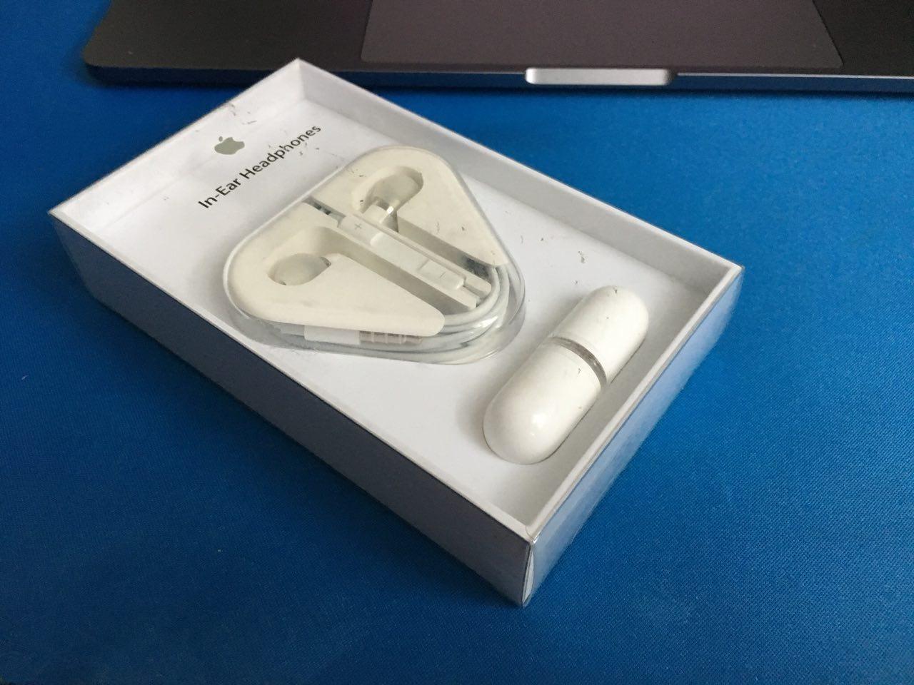Apple EarPods ME186 auricolari in-ear con telecomando e microfono