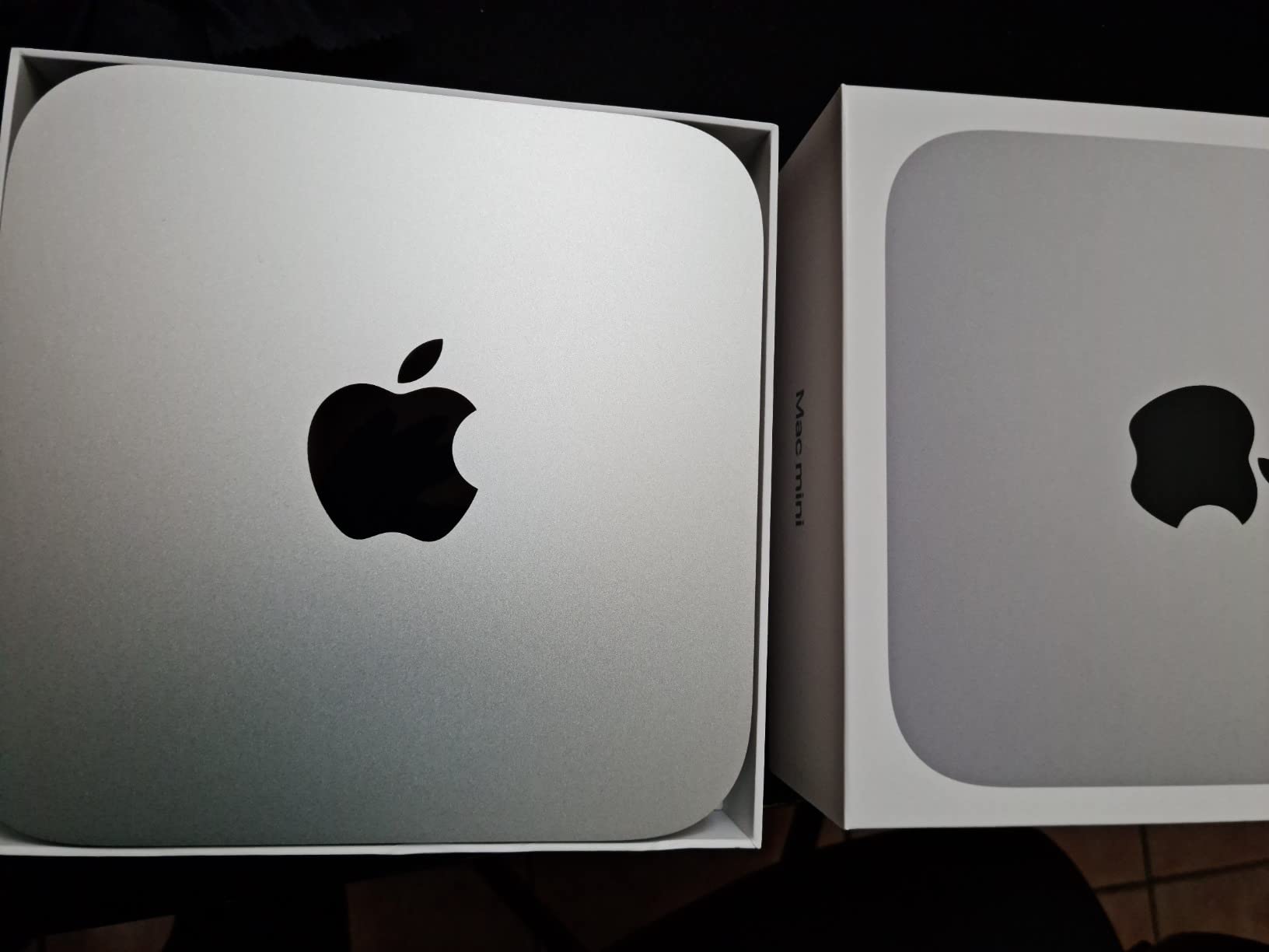 Apple Mac mini M2 Pro computer desktop 16GB 512GB Gigabit Ethernet