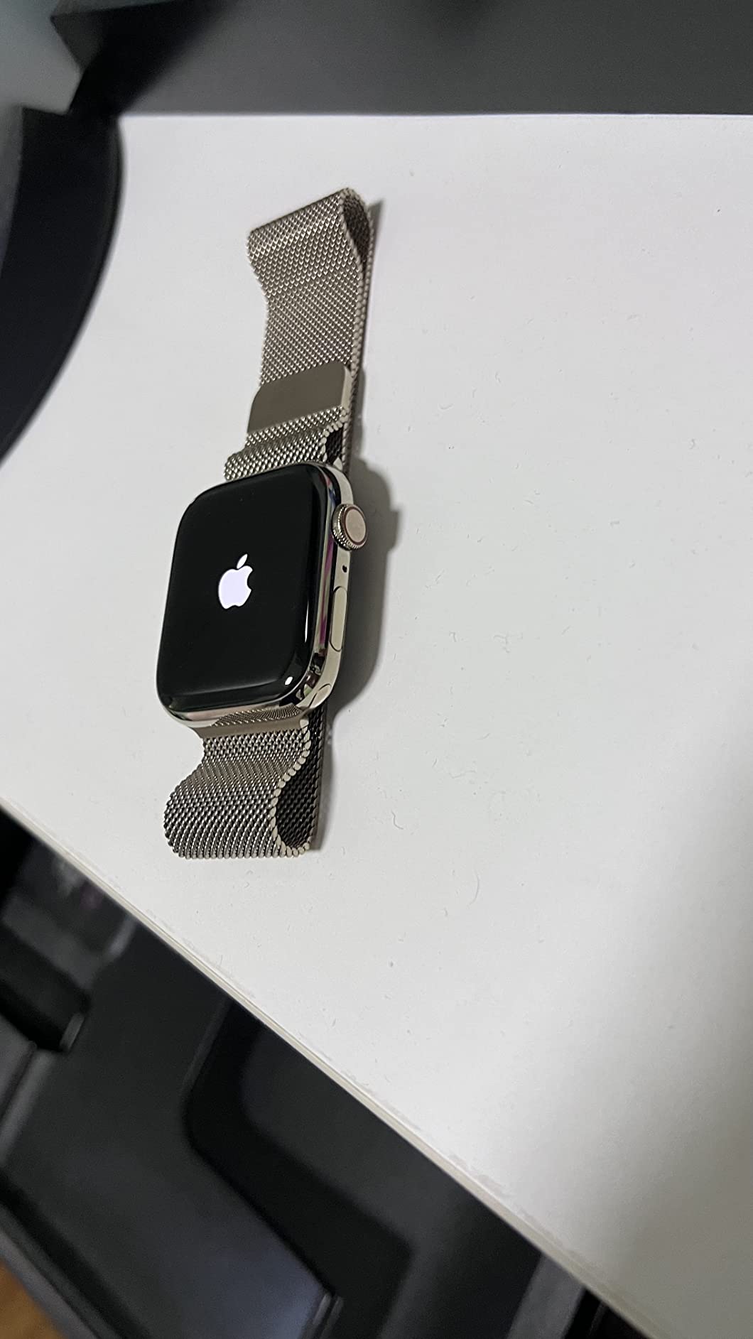 Apple Series 7 GPS Cellular 41mm smartwatch acciaio oro maglia milanese