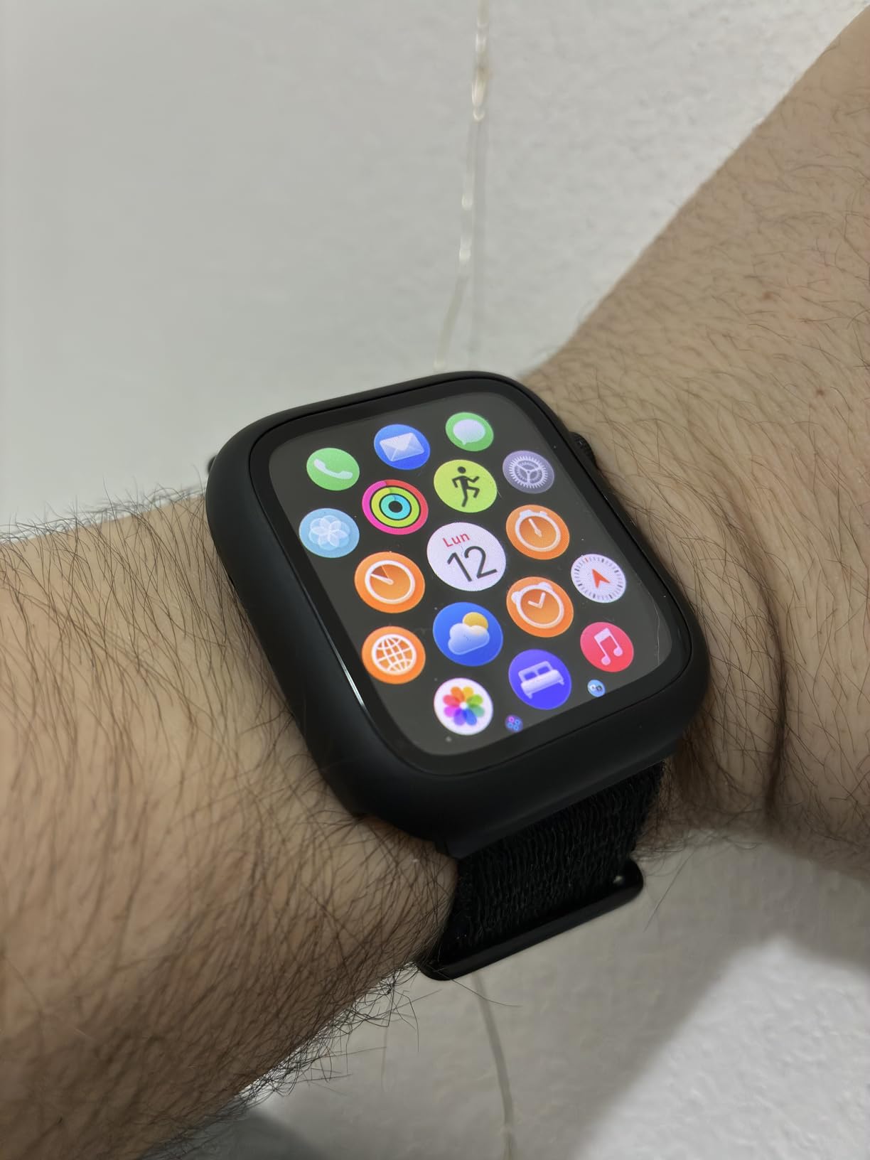 Apple Watch SE 3 44mm smartwatch GPS mezzanotte M/L