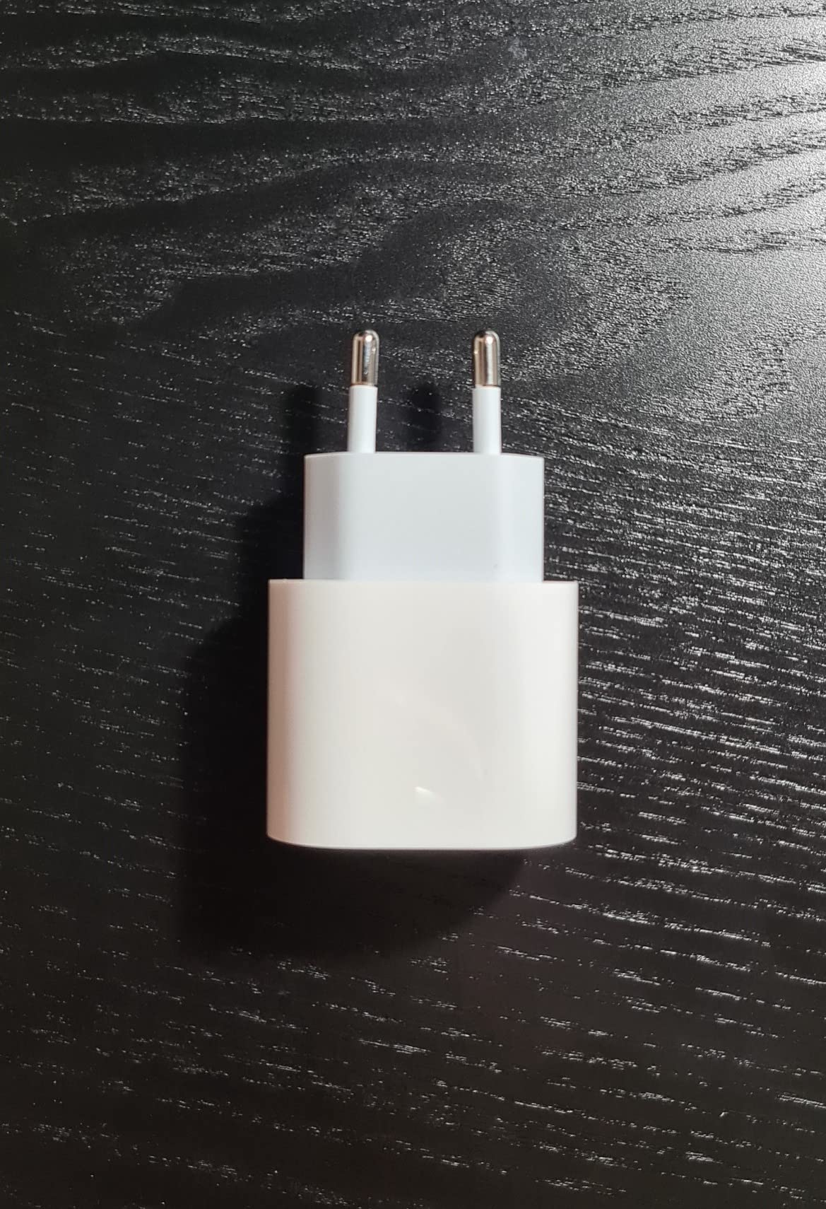 Apple alimentatore USB-C 20W caricabatterie ricarica veloce