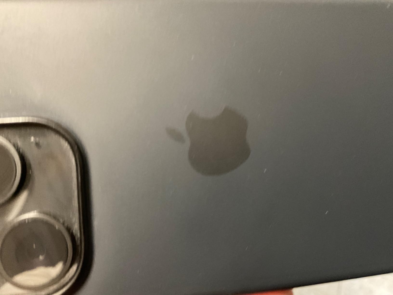 Apple iPhone 15 Pro custodia MagSafe trasparente anti-ingiallimento