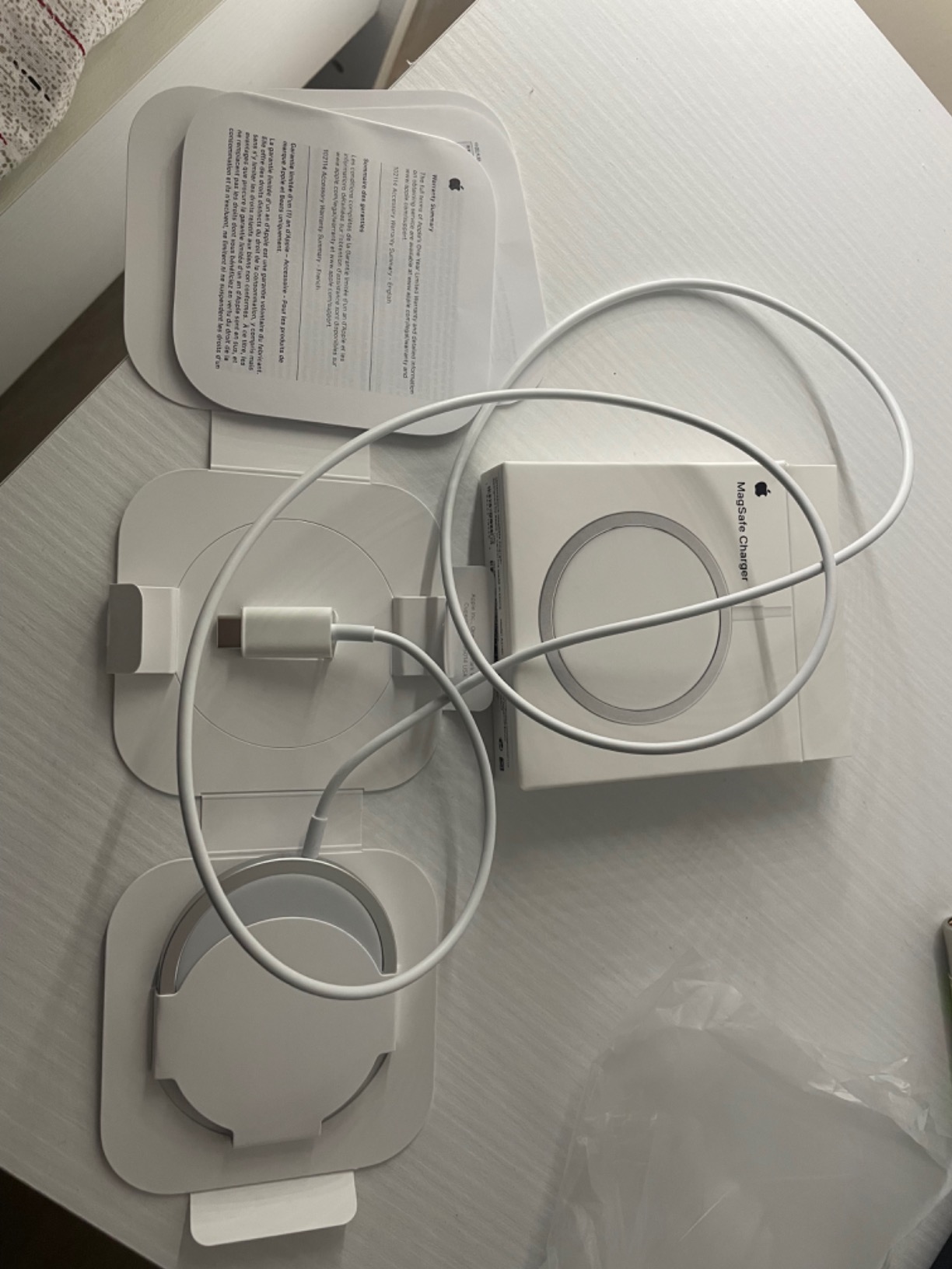 Apple MagSafe alimentatore wireless 15W 1m