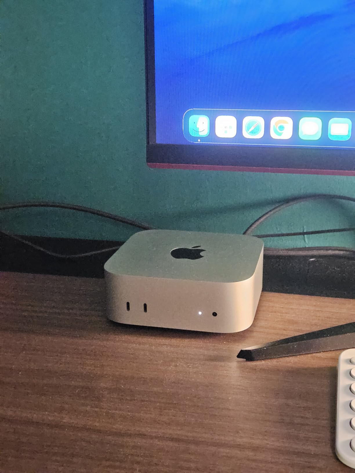 Apple Mac mini M4 computer desktop 16GB 512GB