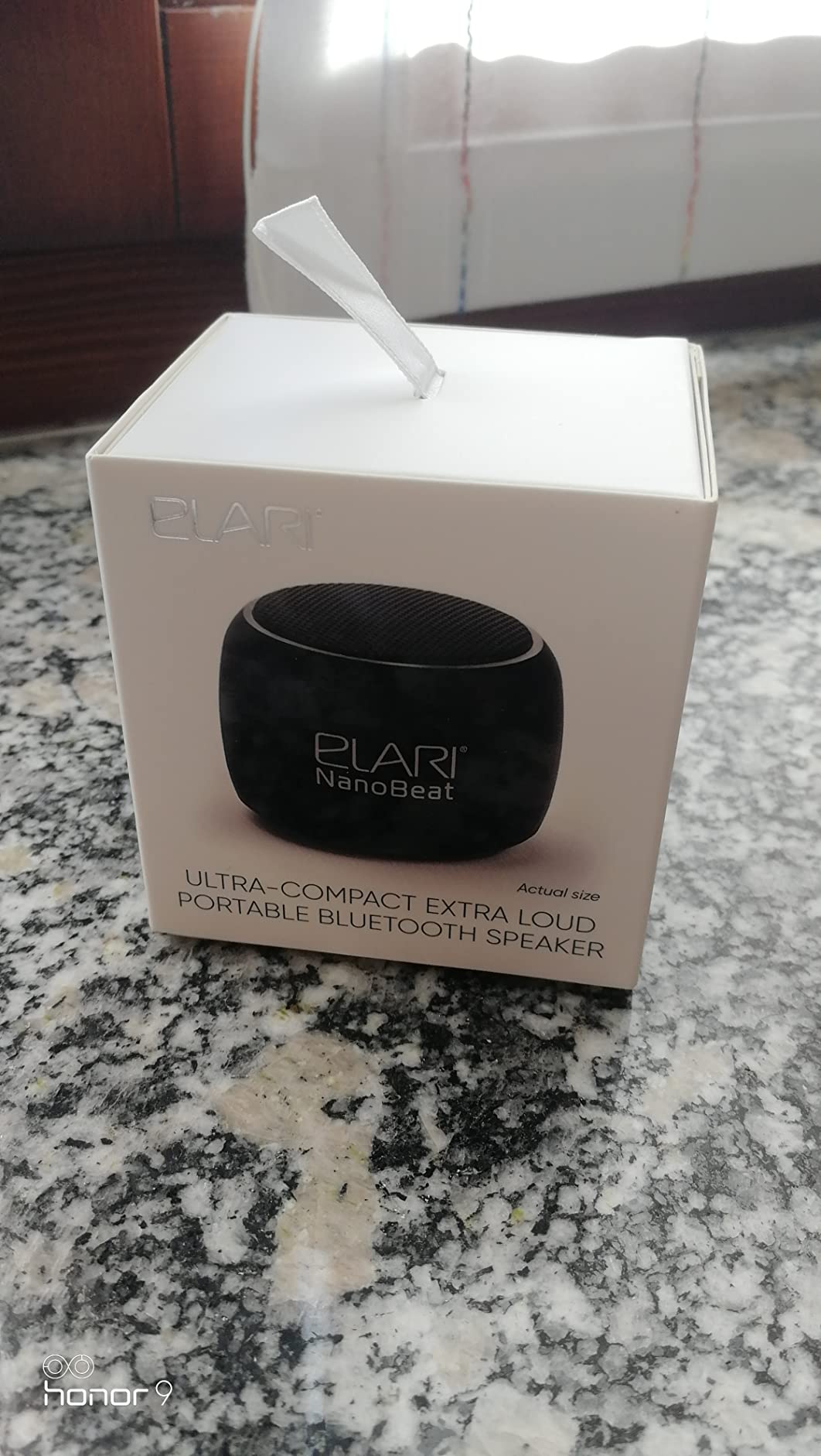 Elari NanoBeat altoparlante bluetooth nero con microfono stereo