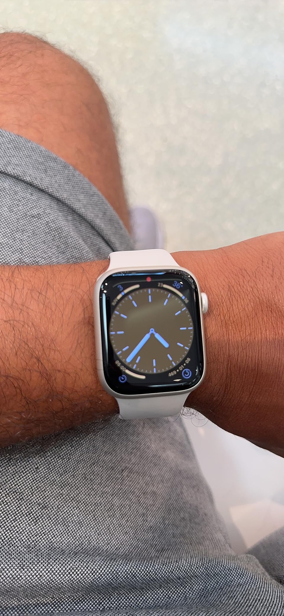Apple Watch Series 8 41mm GPS Cellular smartwatch galassia battito