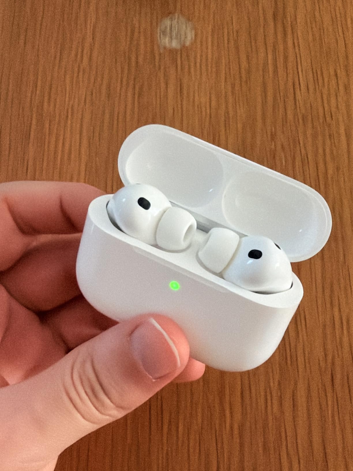 Apple AirPods Pro 3 cuffie bluetooth cancellazione rumore