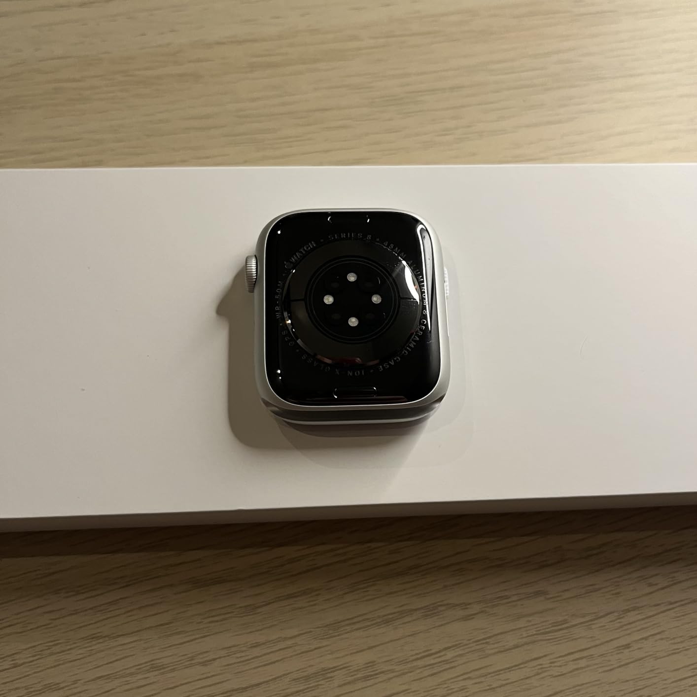 Apple Watch Series 8 GPS 45mm smartwatch argento cinturino bianco ossigeno