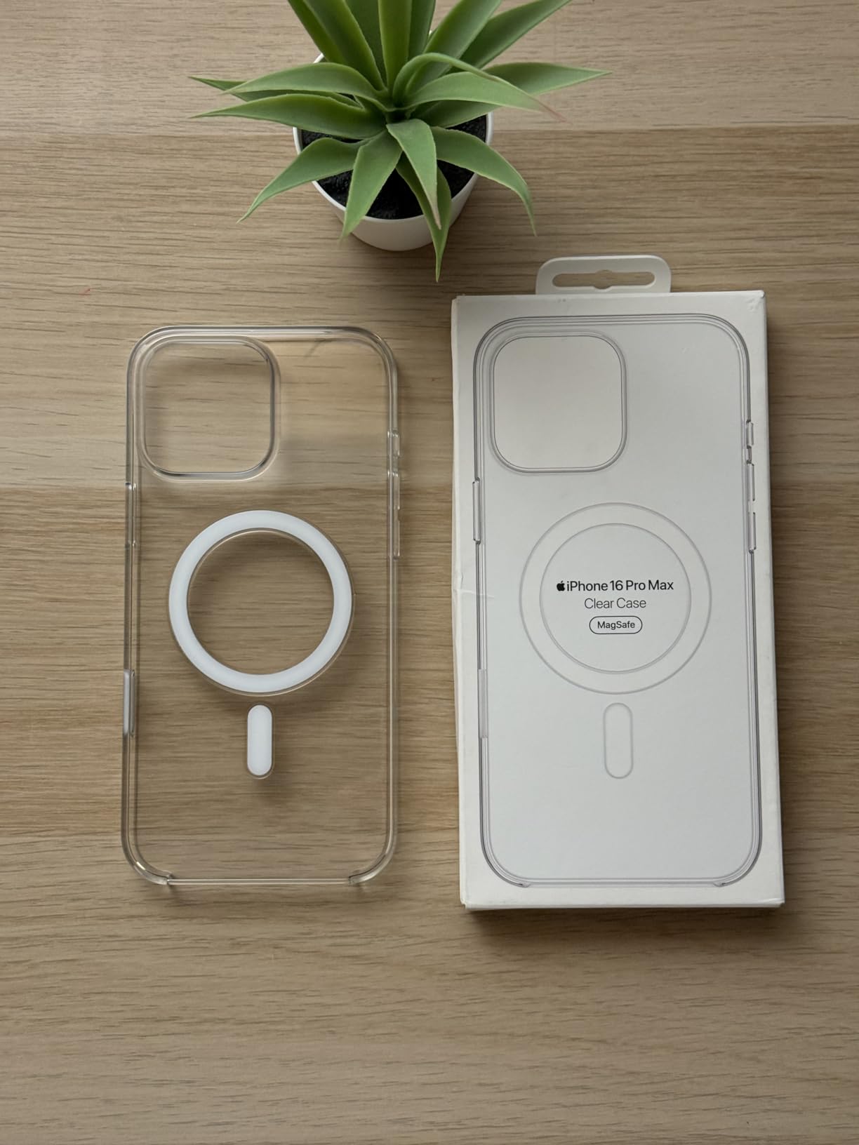 Apple Custodia MagSafe cover iPhone 16 Pro trasparente